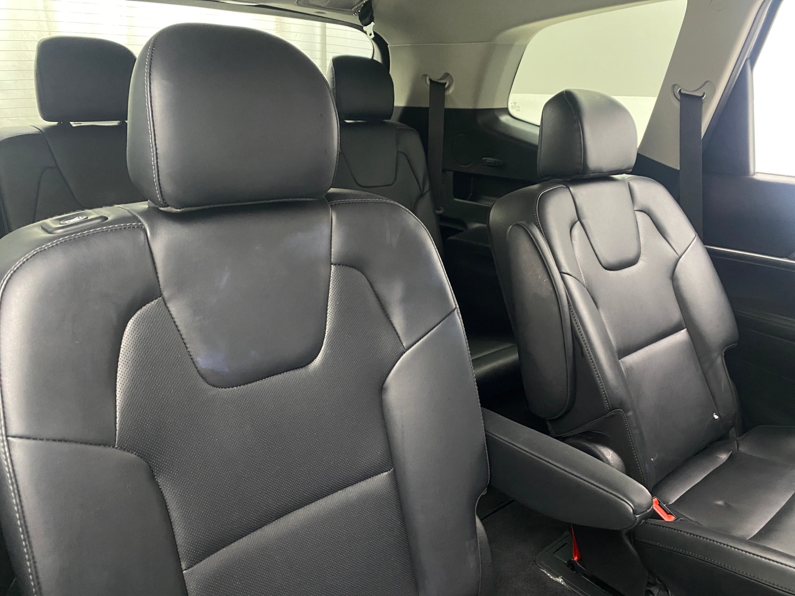 Thumbnail: 2020 Kia Telluride - 5