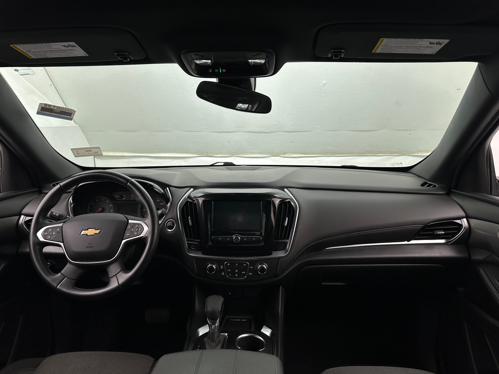 Thumbnail: 2023 Chevrolet Traverse - 3