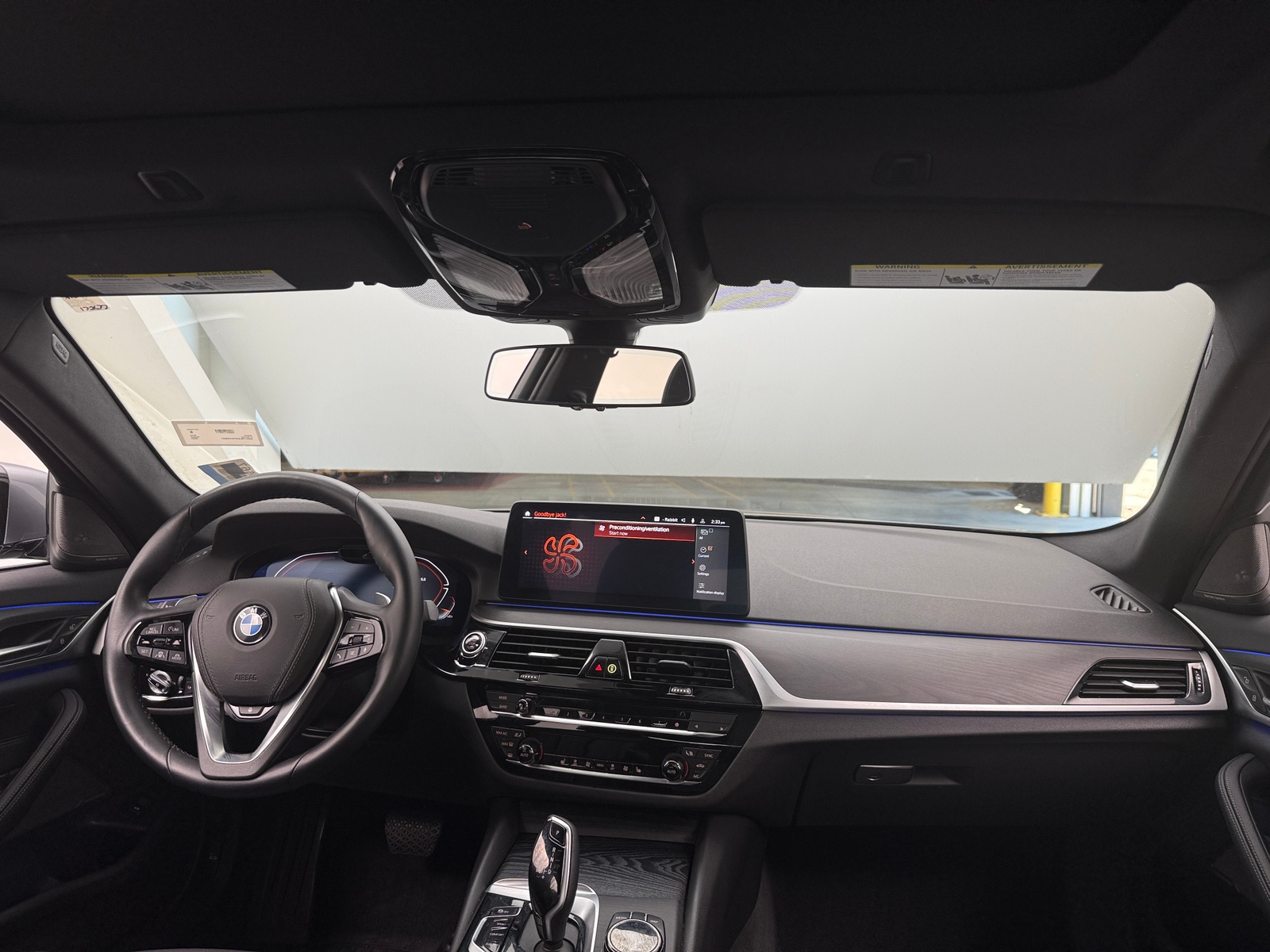 Thumbnail: 2023 BMW 5 Series - 2