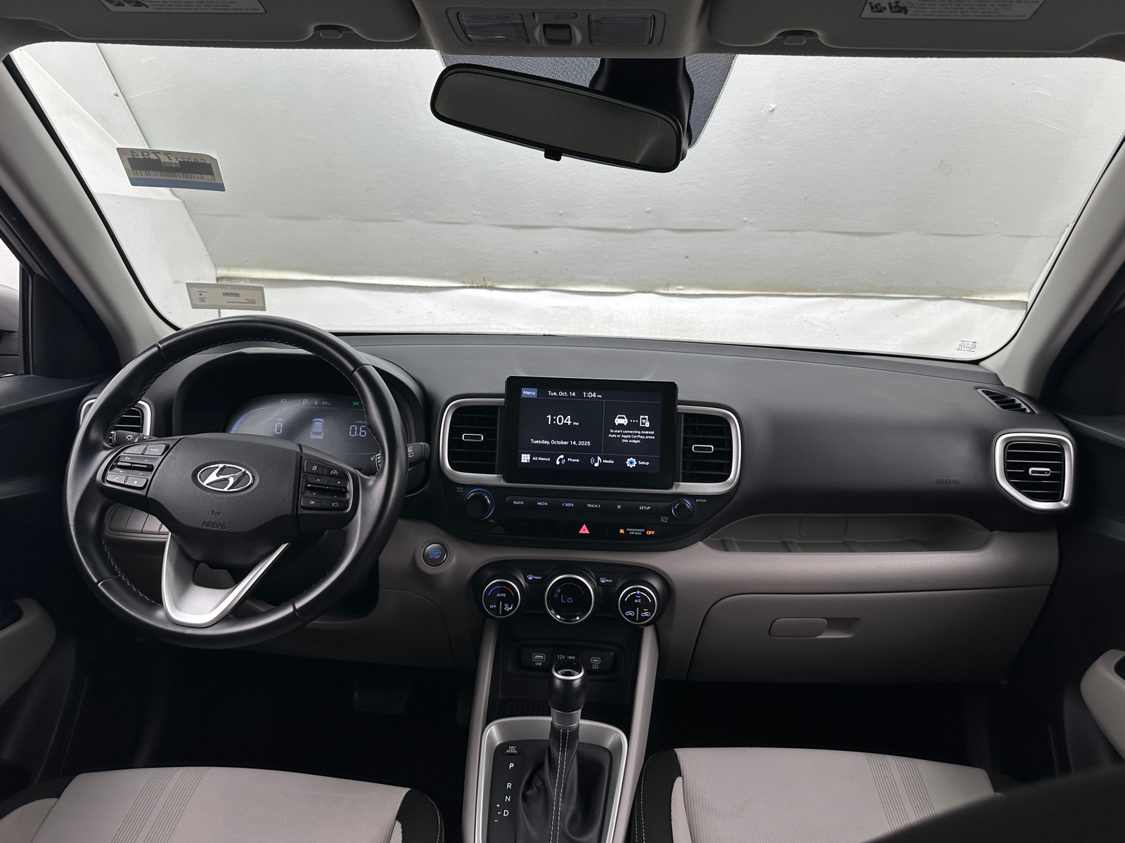 Thumbnail: 2024 Hyundai Venue - 3