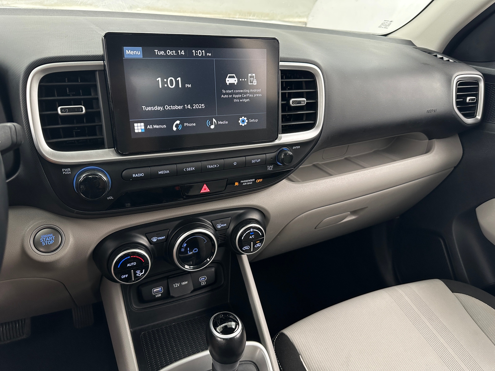 Thumbnail: 2024 Hyundai Venue - 4