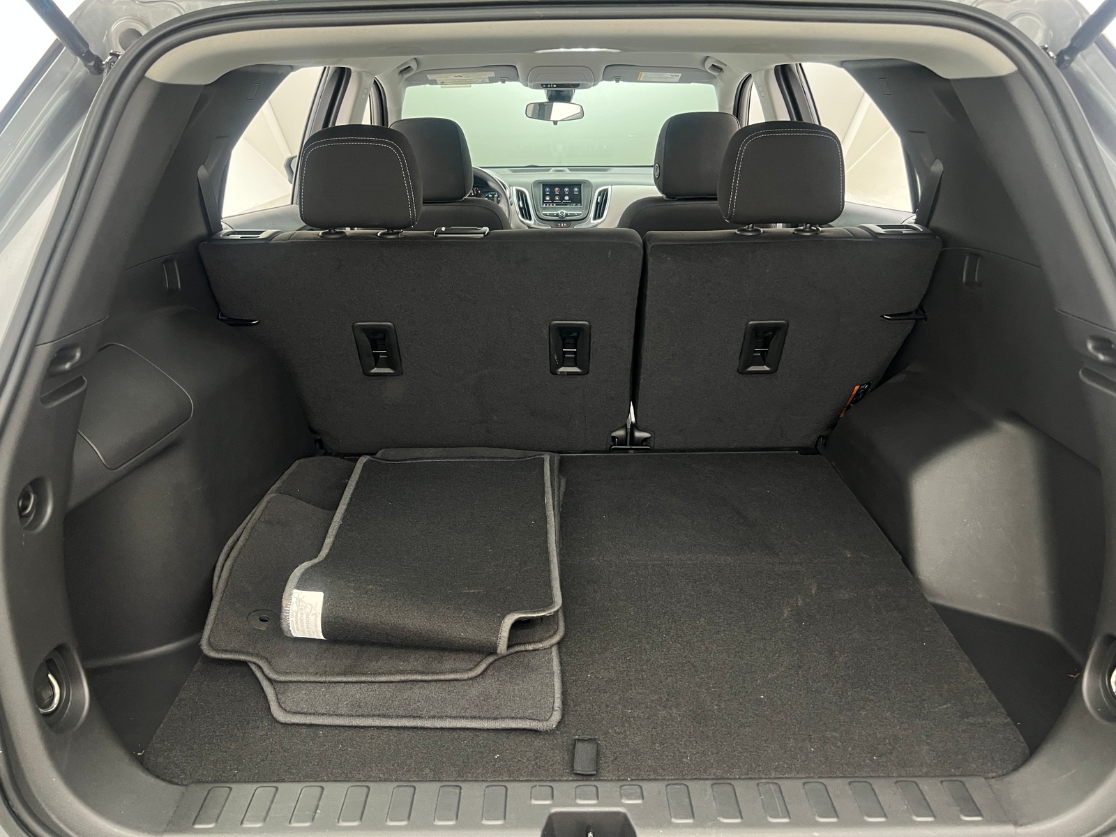 Thumbnail: 2023 Chevrolet Equinox - 7