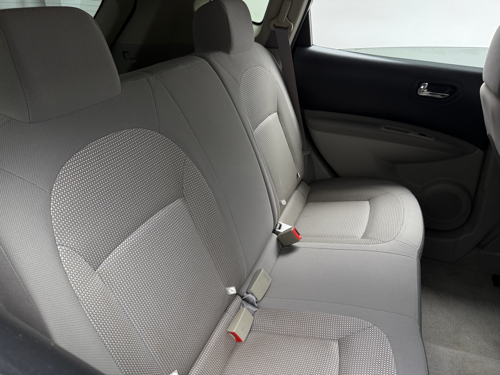 Thumbnail: 2013 Nissan Rogue - 6