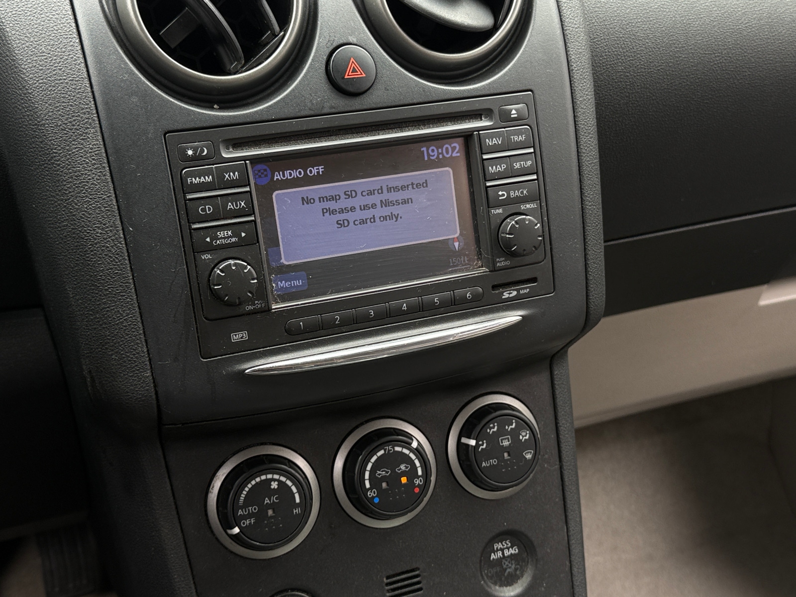 Thumbnail: 2013 Nissan Rogue - 4