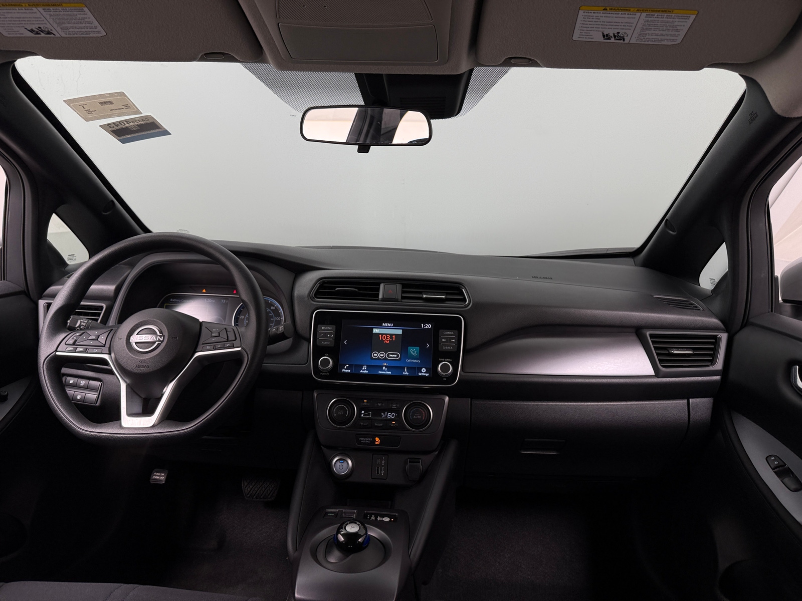 Thumbnail: 2025 Nissan Leaf - 3