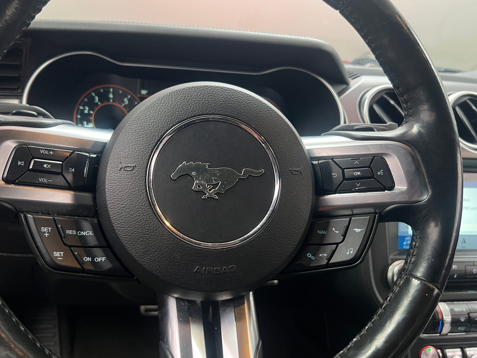 Thumbnail: 2018 Ford Mustang - 4