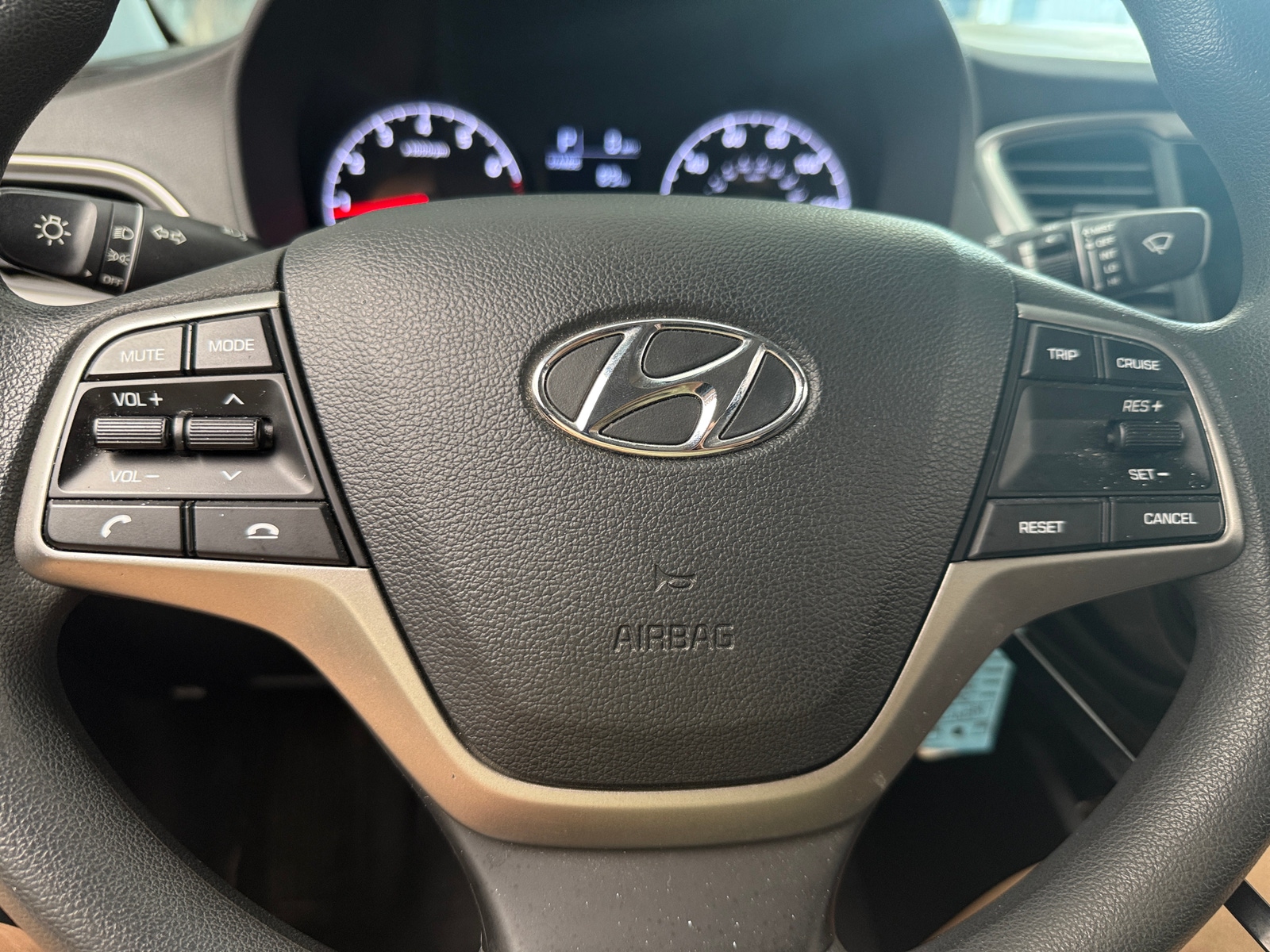 Thumbnail: 2021 Hyundai Accent - 5