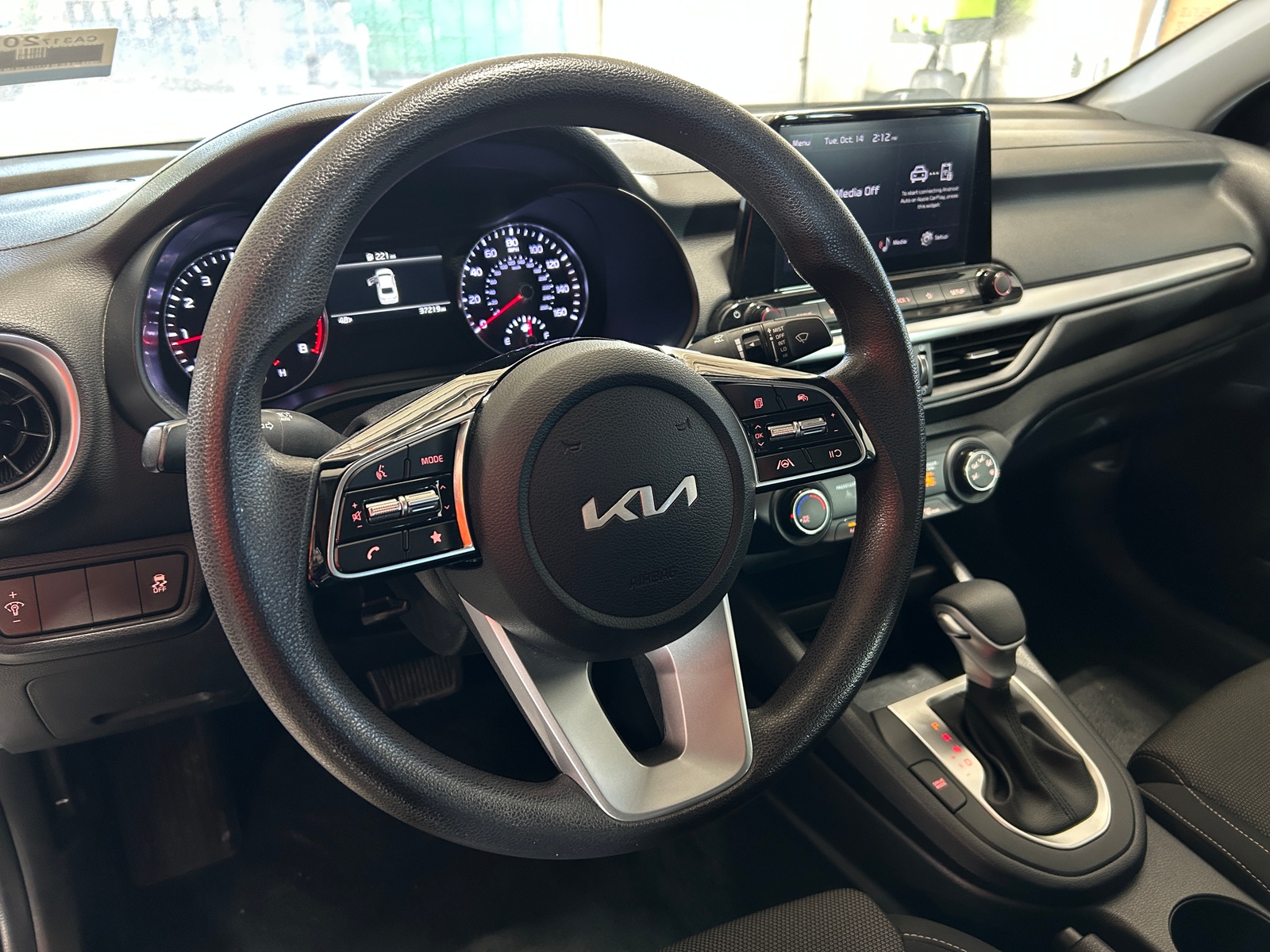 Thumbnail: 2024 Kia Forte - 5