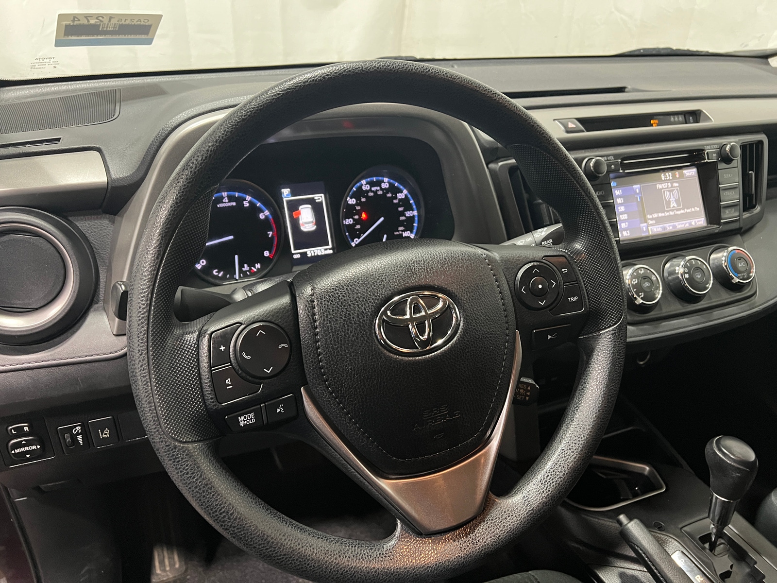 Thumbnail: 2018 Toyota RAV4 - 5