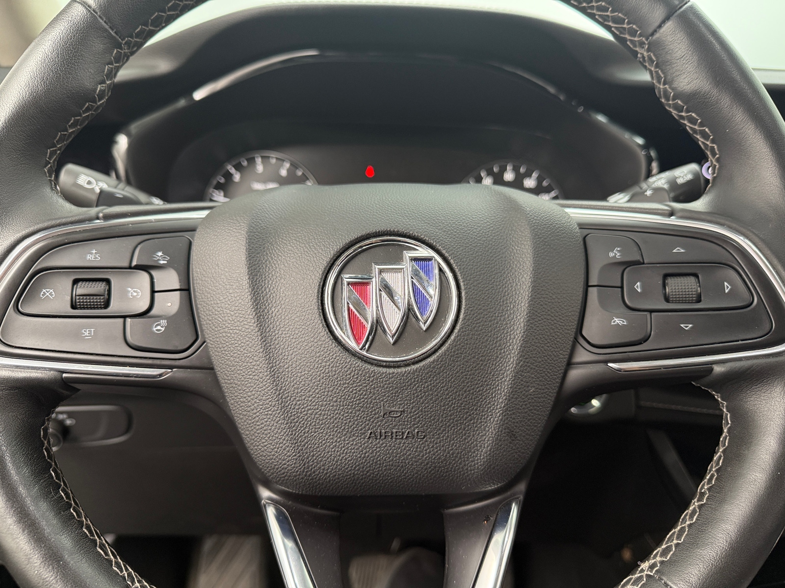 Thumbnail: 2023 Buick Envision - 4
