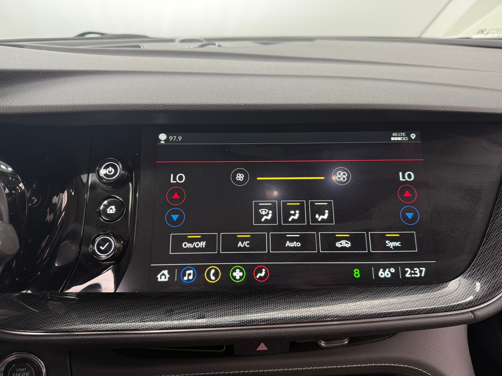 Thumbnail: 2023 Buick Envision - 3
