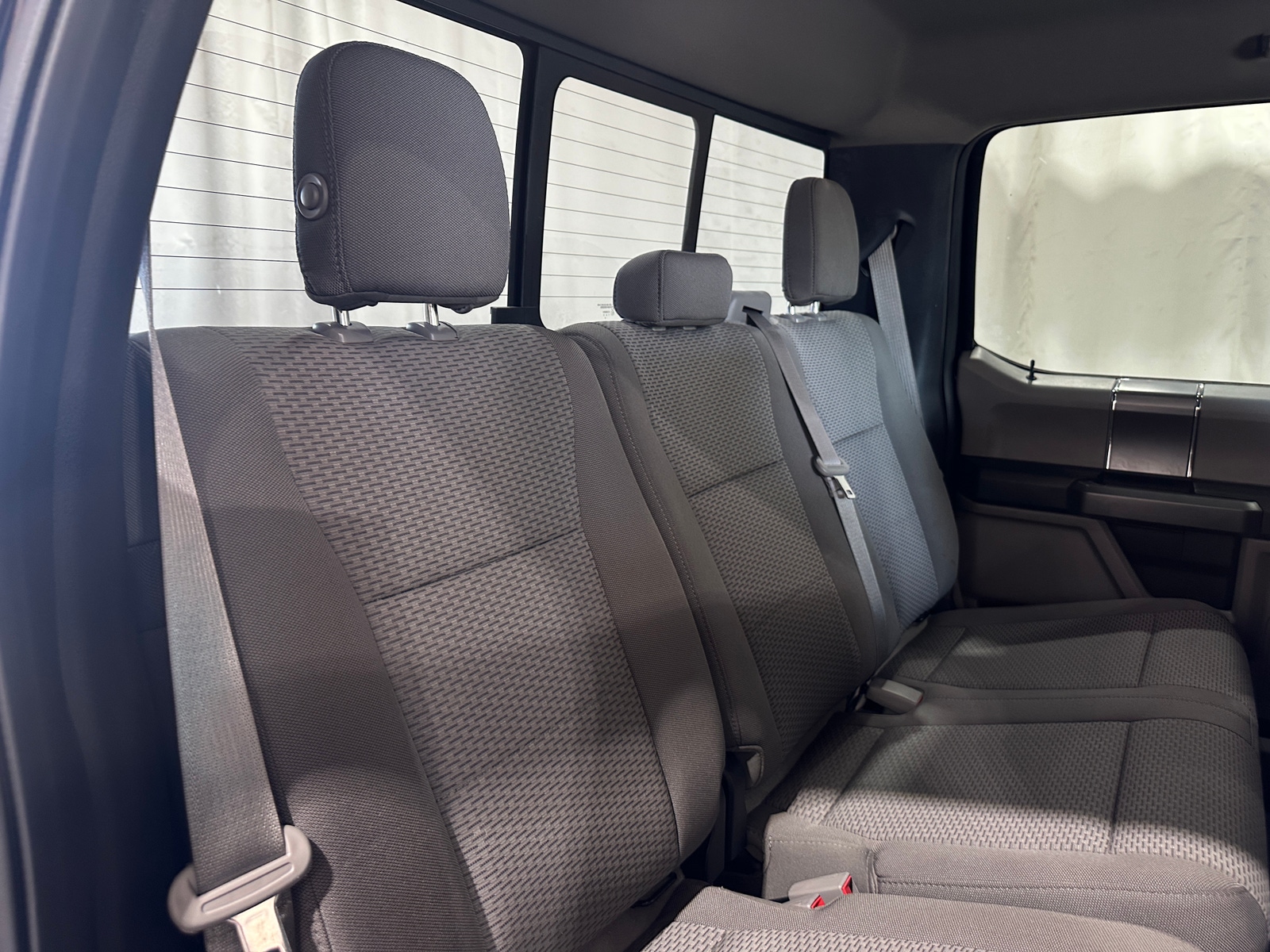 Thumbnail: 2018 Ford Econoline - 6