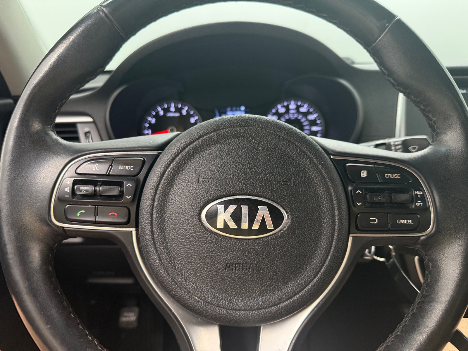 Thumbnail: 2018 Kia Optima - 4