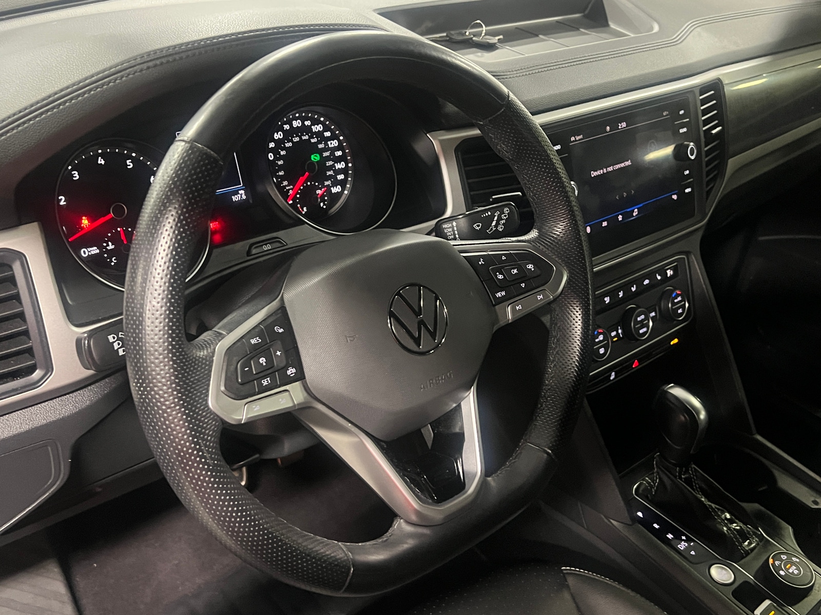 Thumbnail: 2021 Volkswagen Atlas - 4