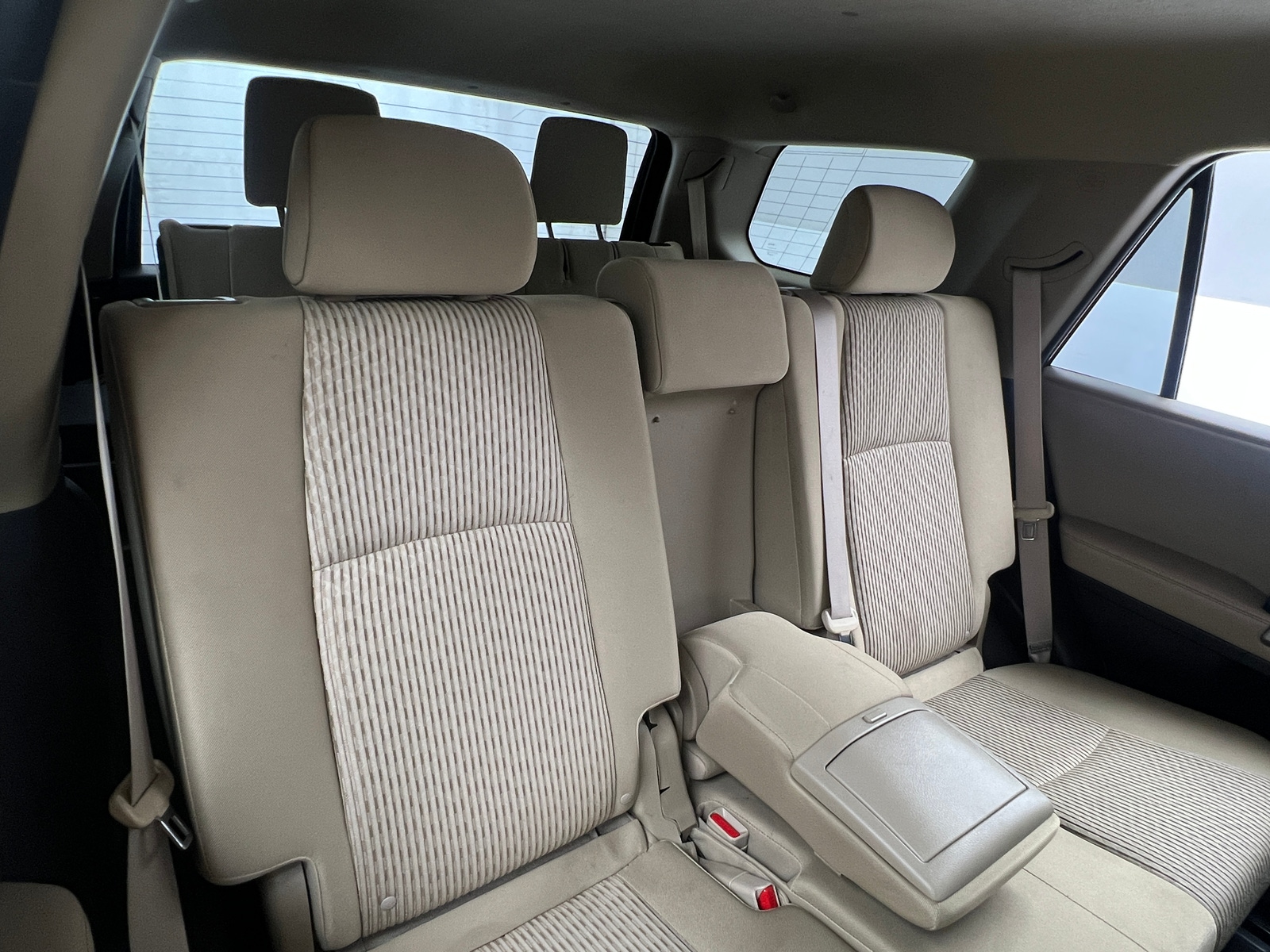 Thumbnail: 2016 Toyota 4Runner - 6