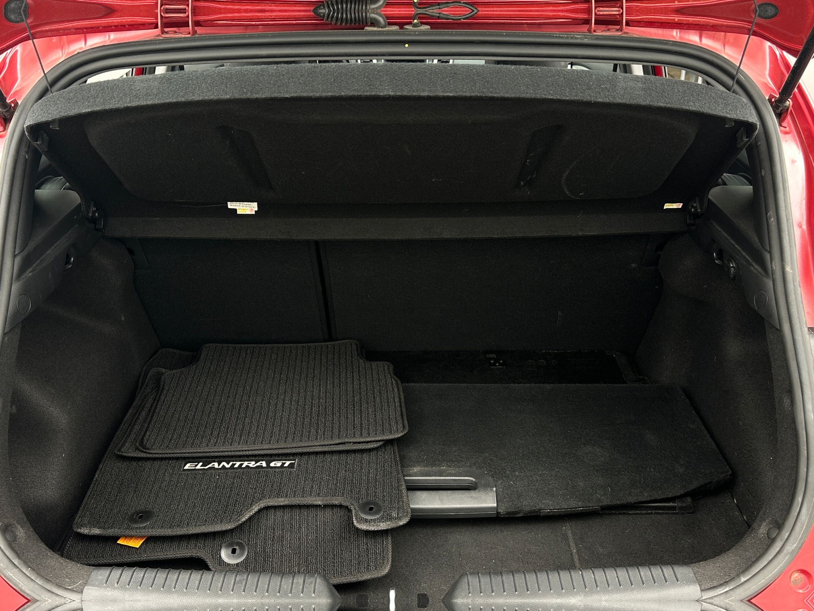 Thumbnail: 2015 Hyundai Elantra - 6