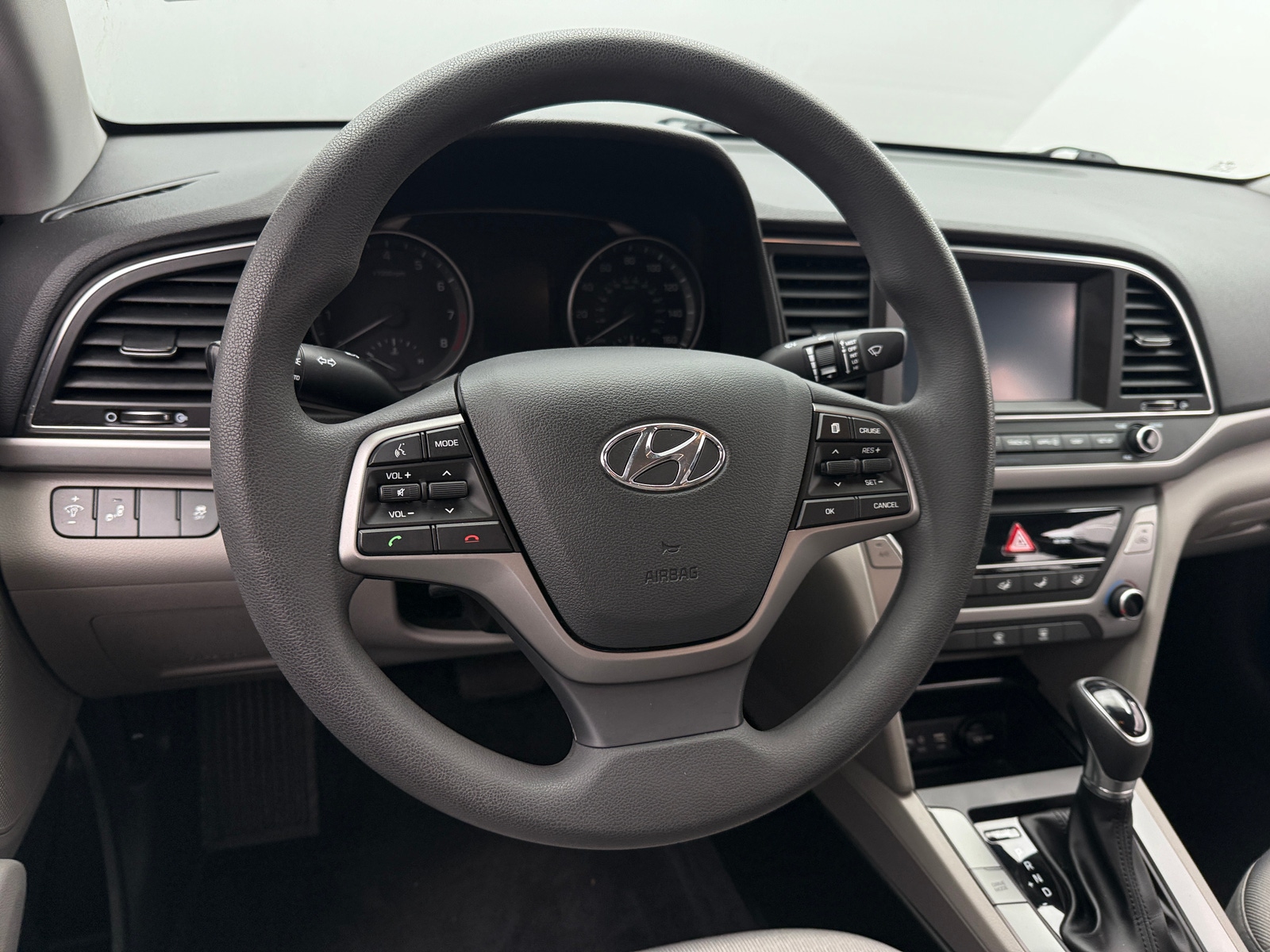 Thumbnail: 2018 Hyundai Elantra - 5