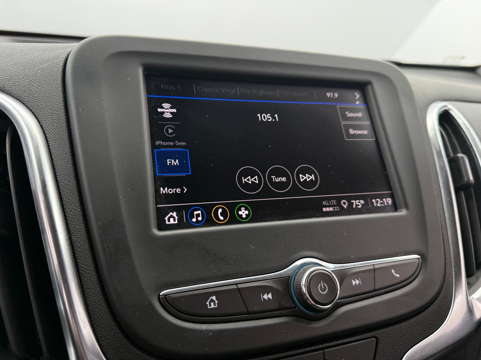 Thumbnail: 2024 Chevrolet Equinox - 4