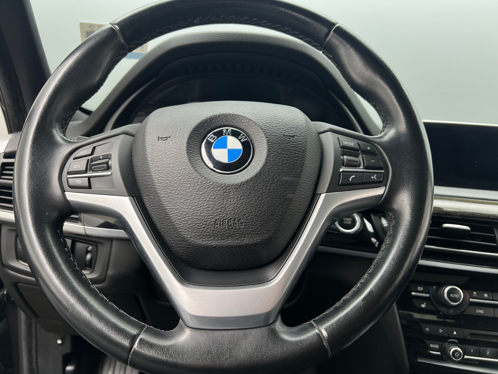 Thumbnail: 2017 BMW X5 - 4