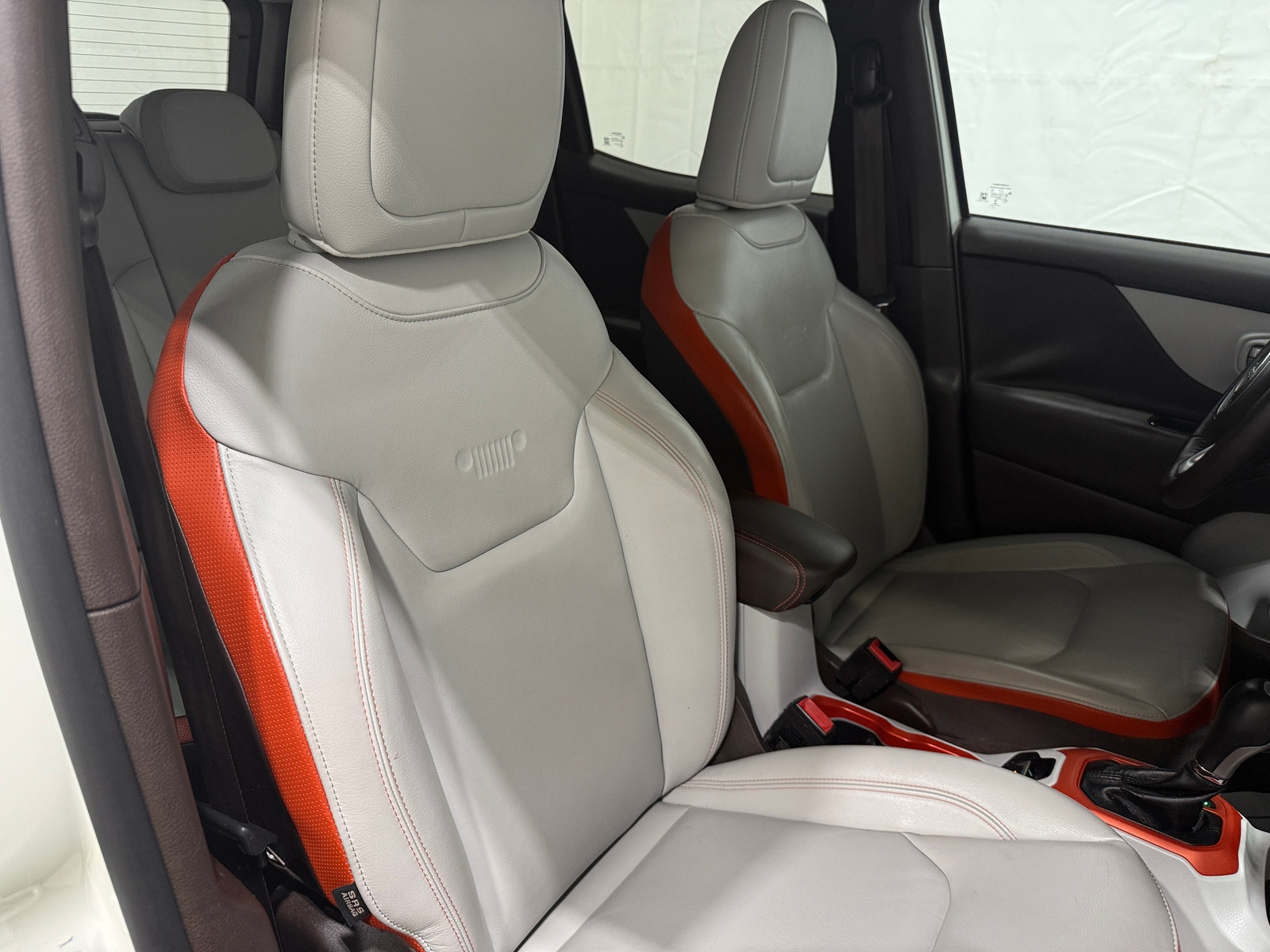 Thumbnail: 2016 Jeep Renegade - 2