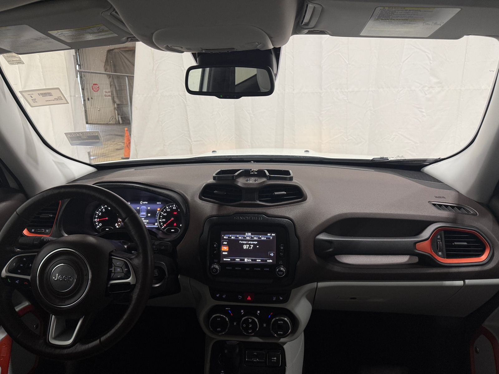Thumbnail: 2016 Jeep Renegade - 3