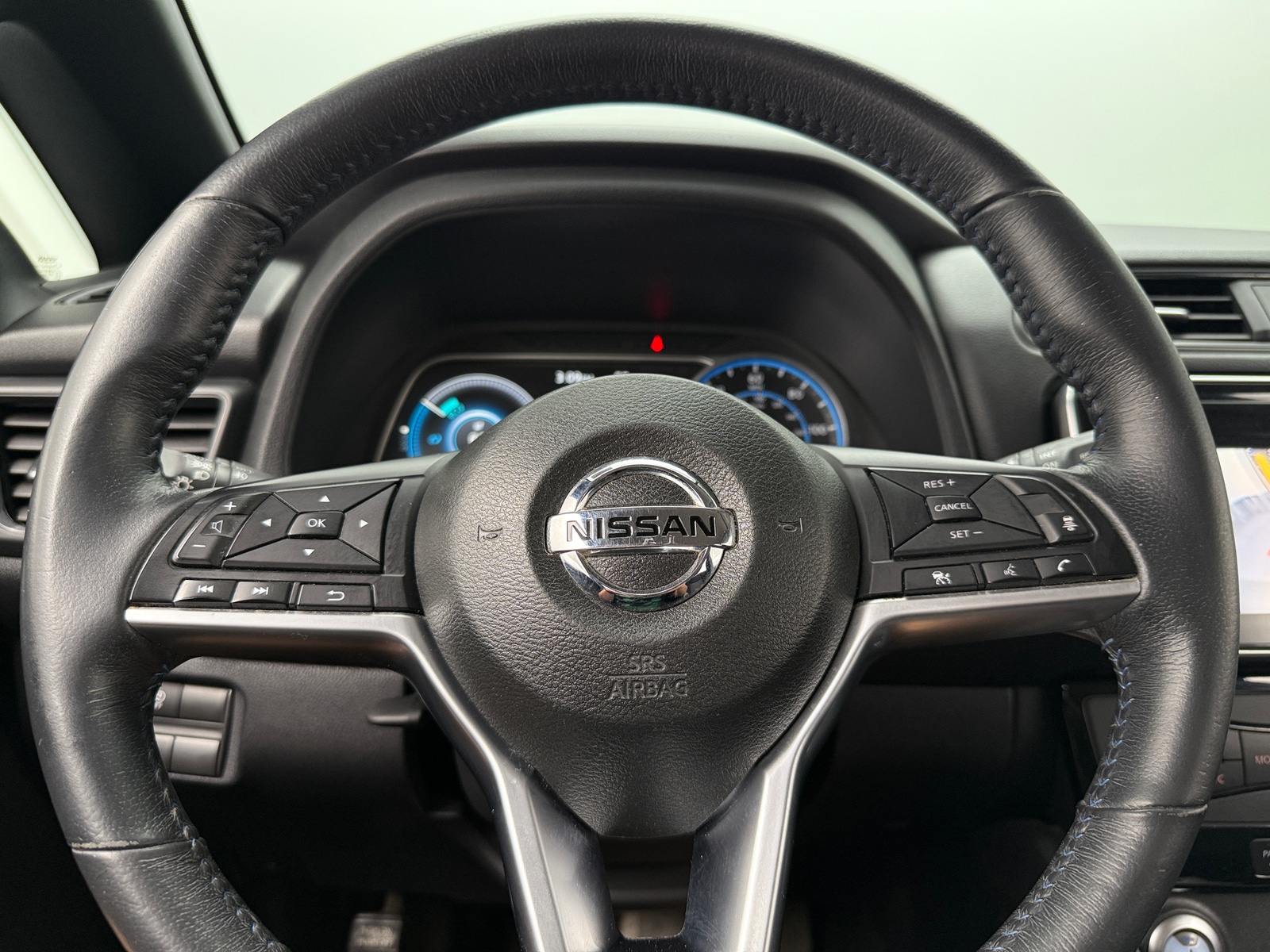 Thumbnail: 2019 Nissan Leaf - 5