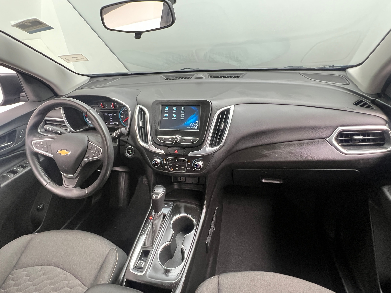 Thumbnail: 2018 Chevrolet Equinox - 3