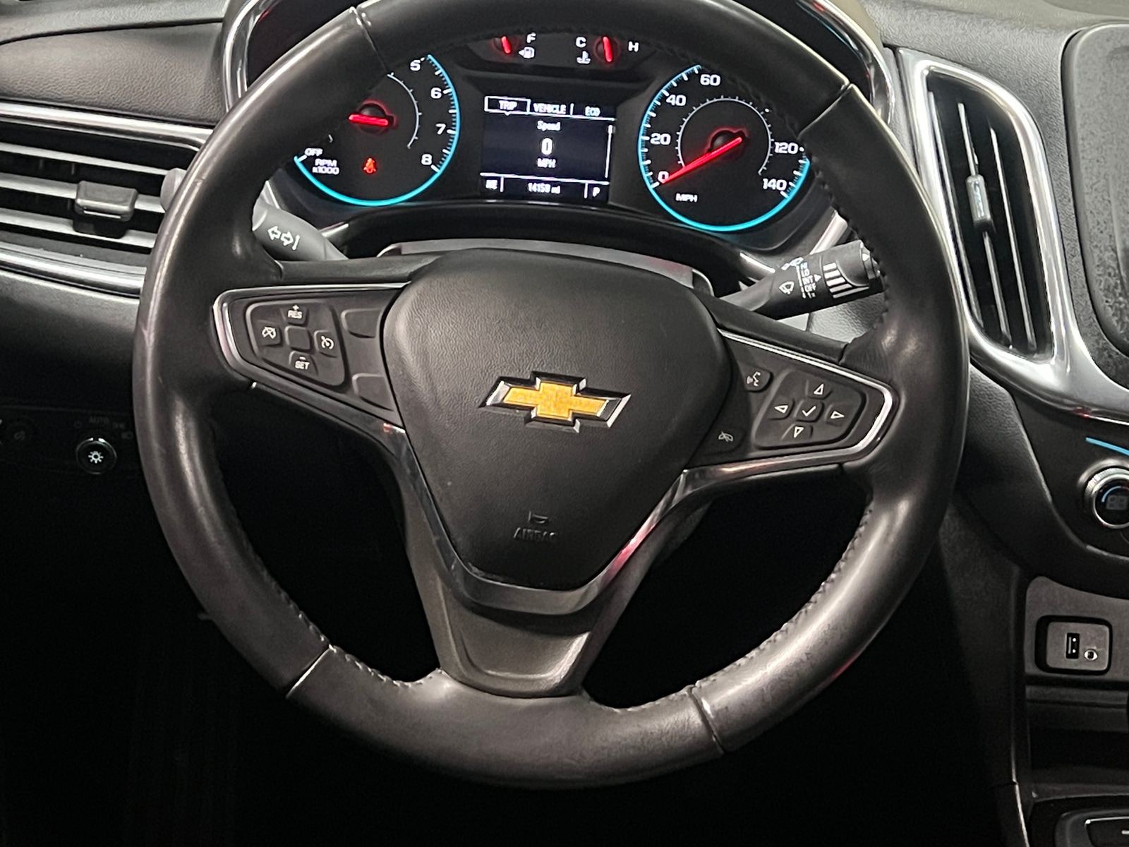 Thumbnail: 2018 Chevrolet Equinox - 5