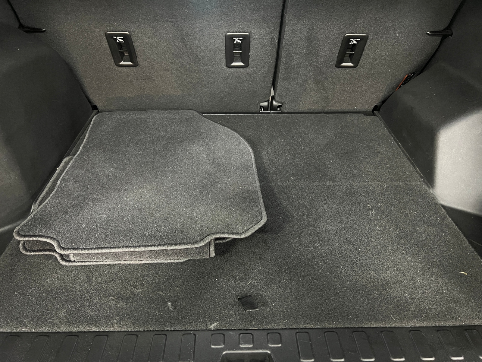 Thumbnail: 2018 Chevrolet Equinox - 7