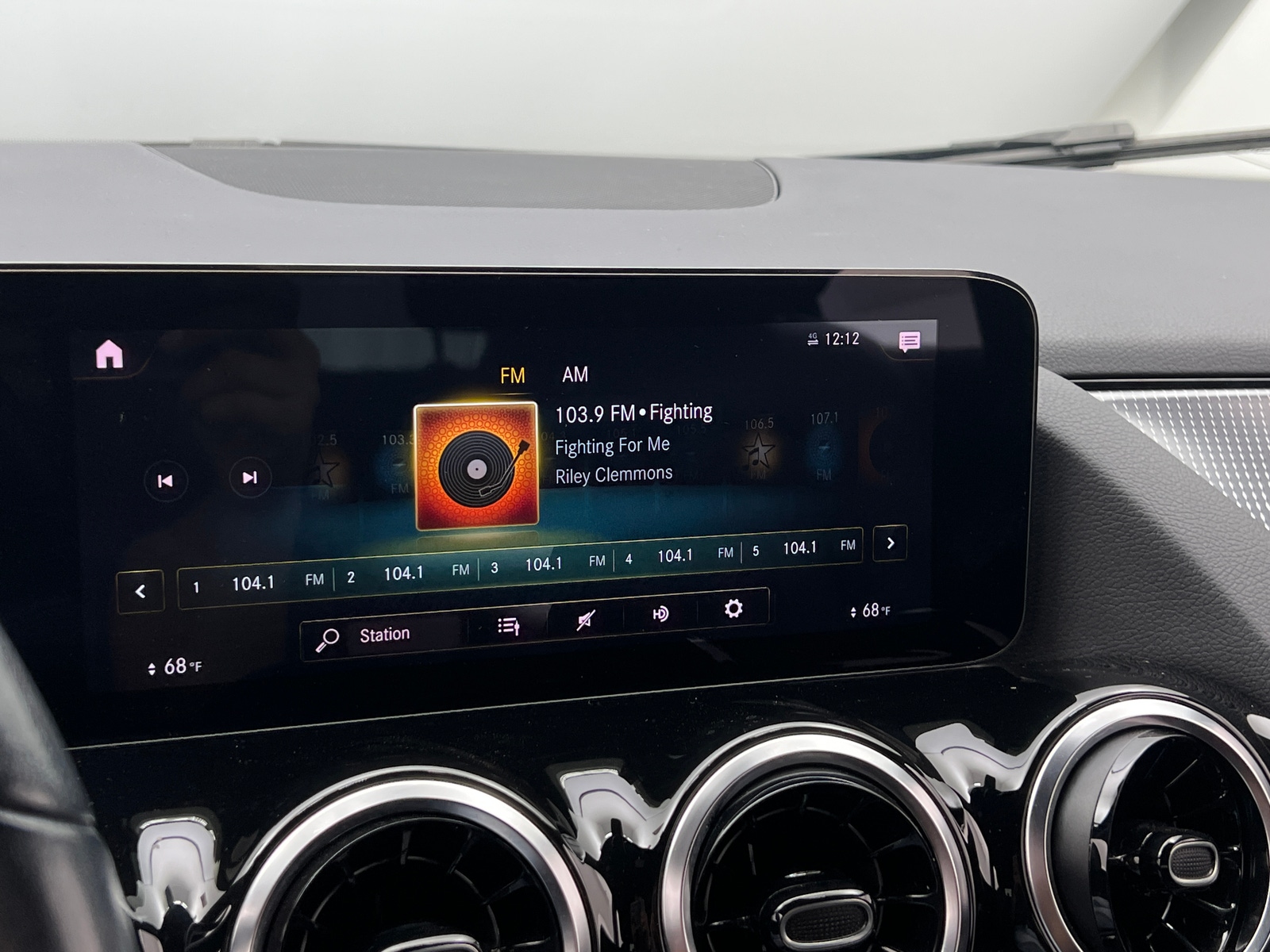 Thumbnail: 2022 Mercedes-Benz GLA - 3