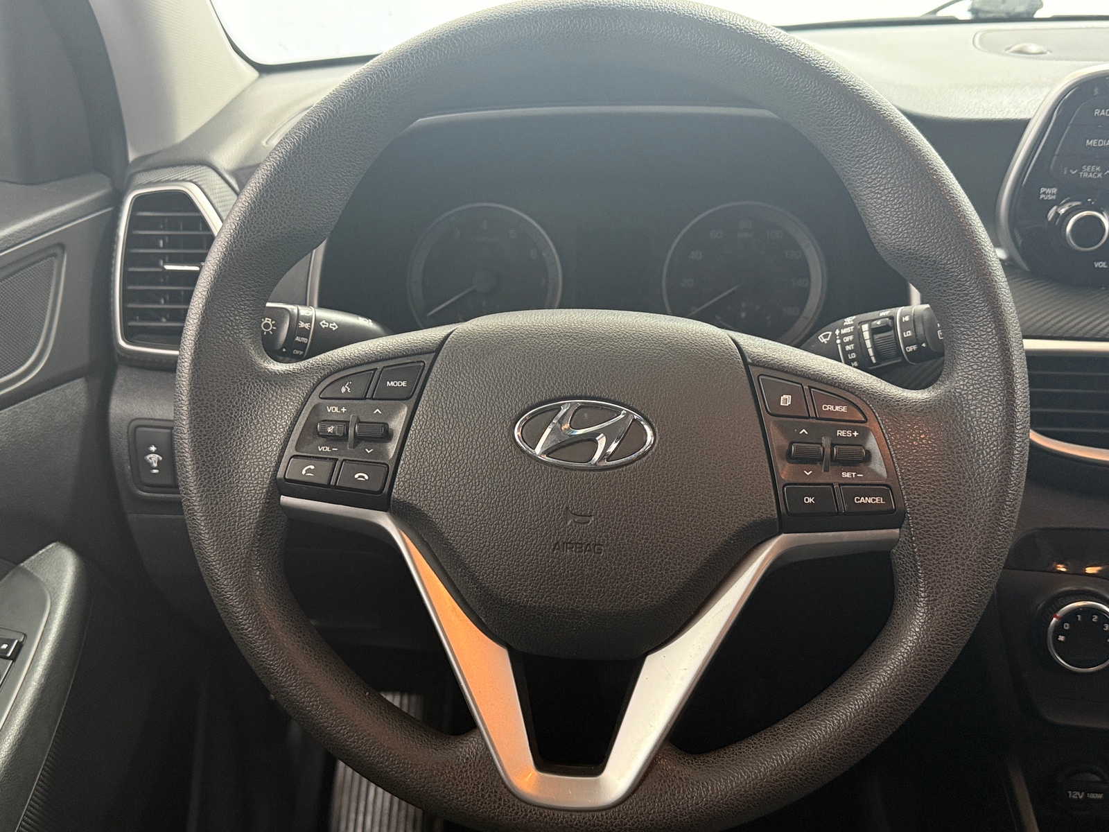 Thumbnail: 2019 Hyundai Tucson - 5