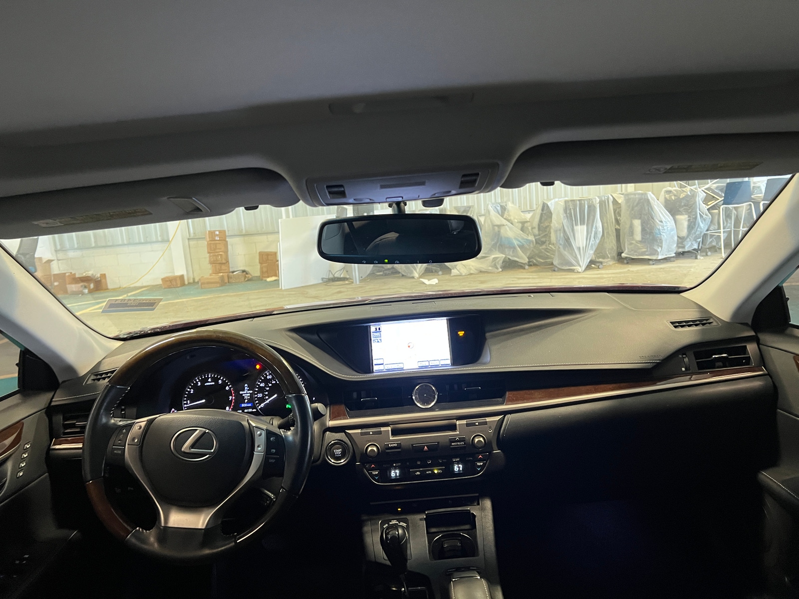 Thumbnail: 2014 Lexus ES - 2
