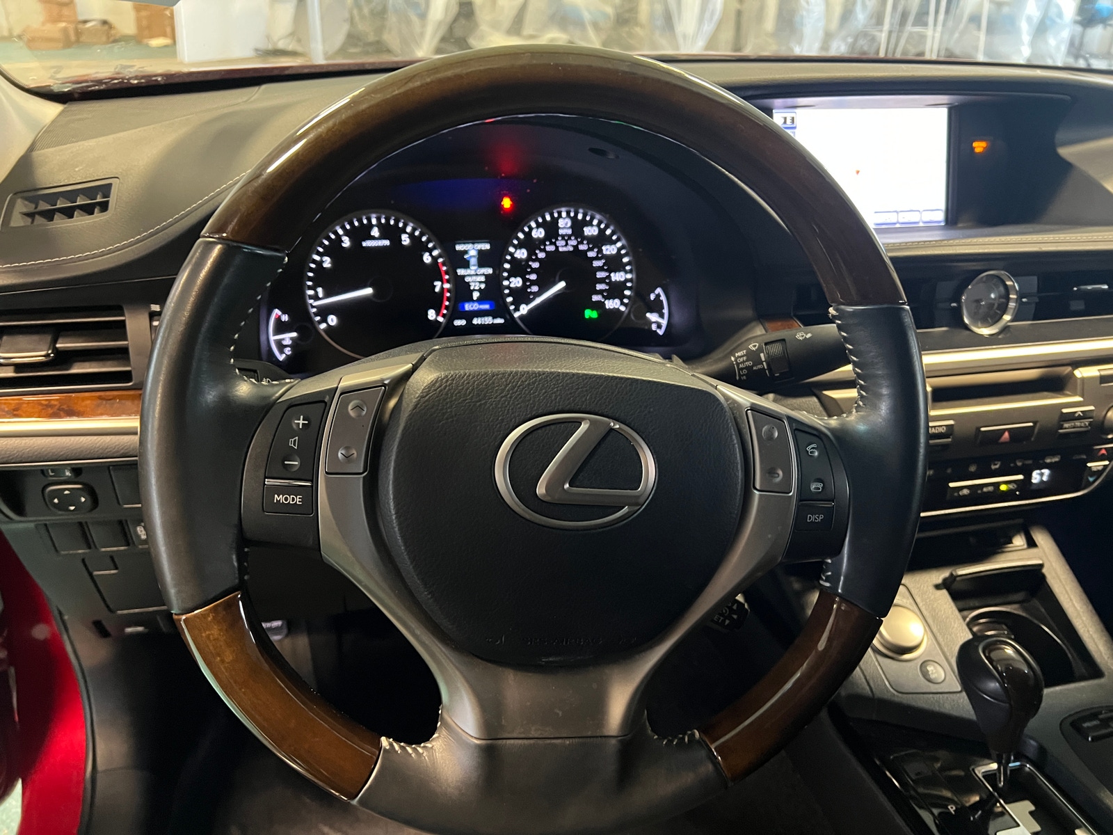 Thumbnail: 2014 Lexus ES - 4