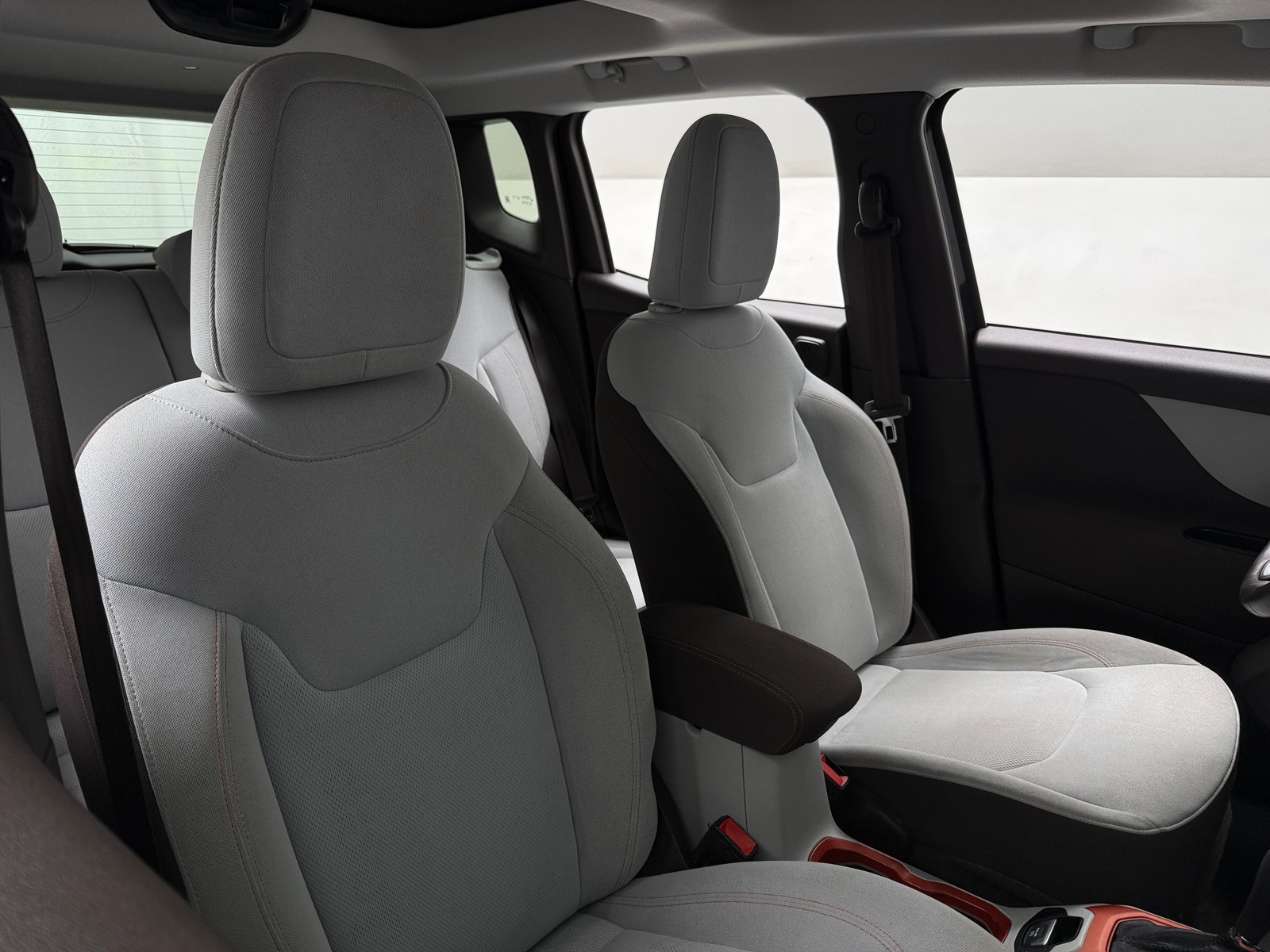 Thumbnail: 2017 Jeep Renegade - 2