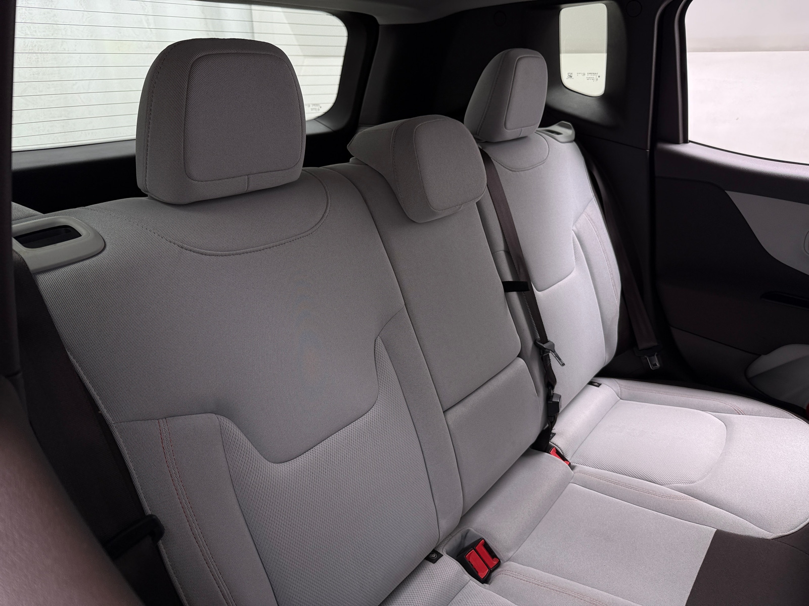 Thumbnail: 2017 Jeep Renegade - 6