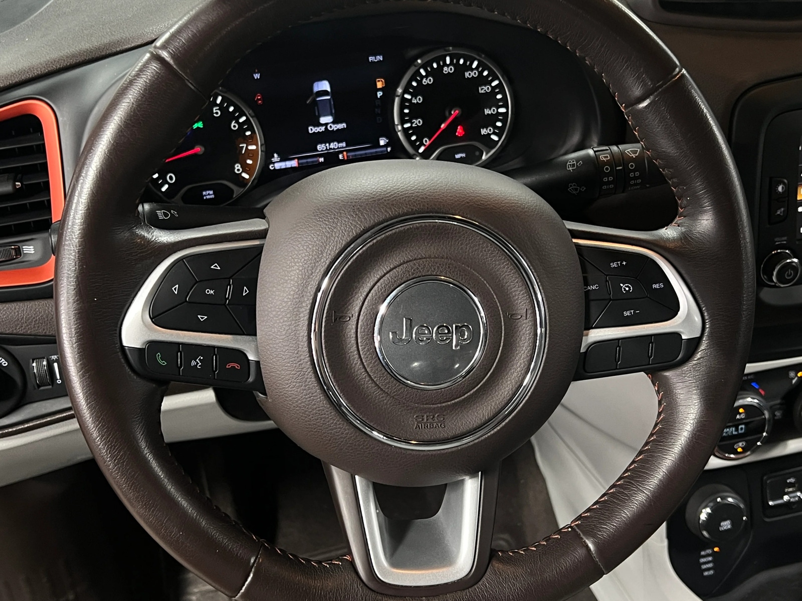 Thumbnail: 2017 Jeep Renegade - 5