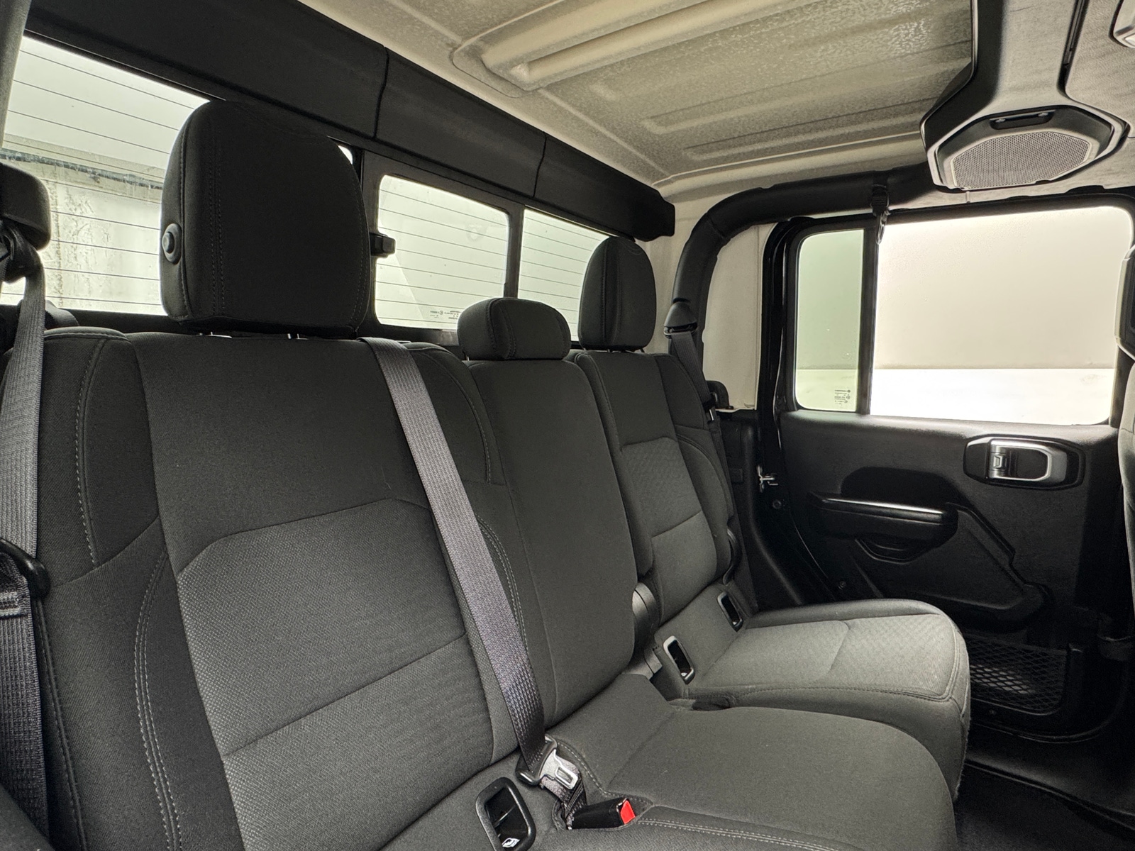 Thumbnail: 2020 Jeep Gladiator - 6