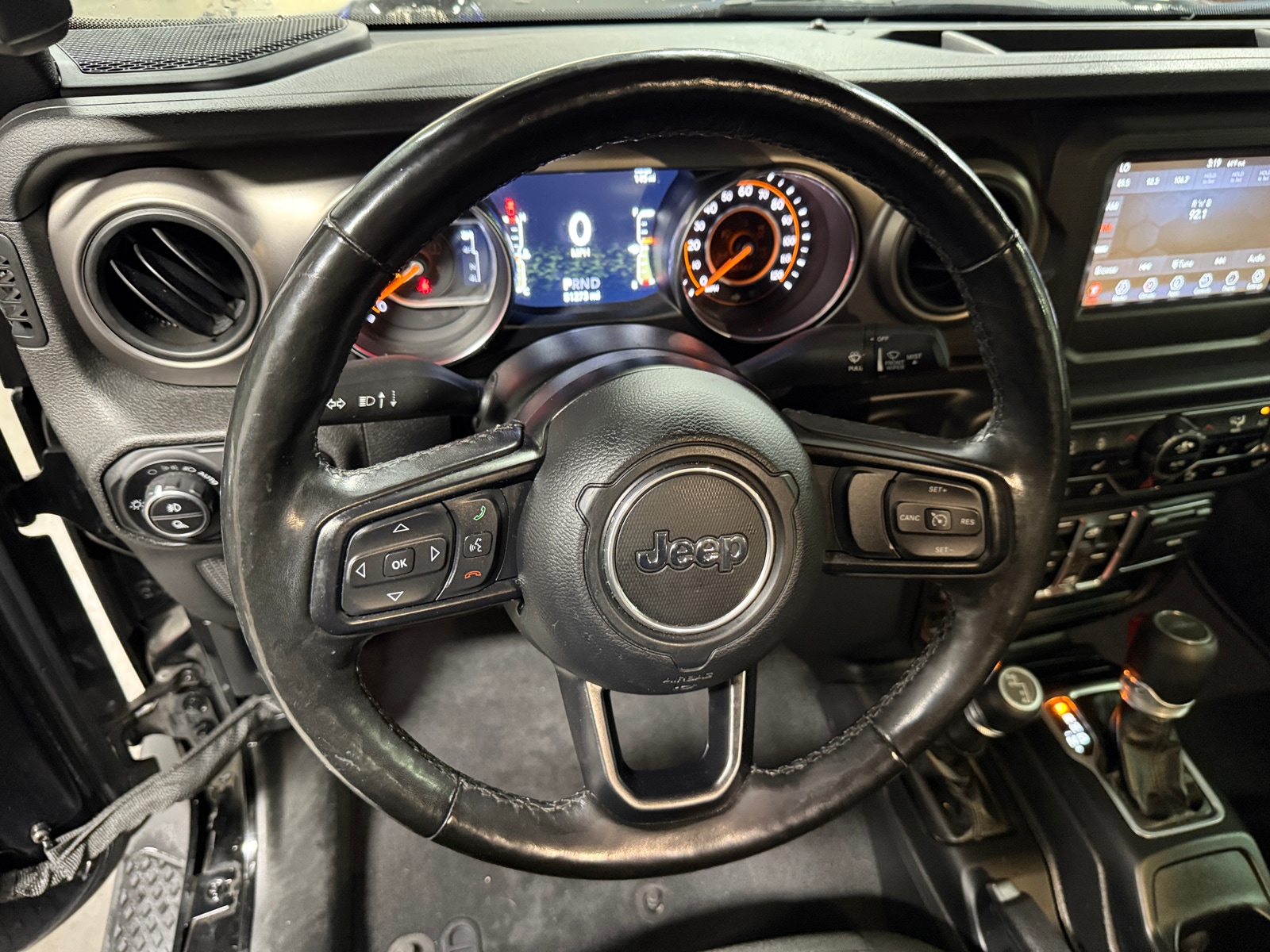 Thumbnail: 2020 Jeep Gladiator - 5