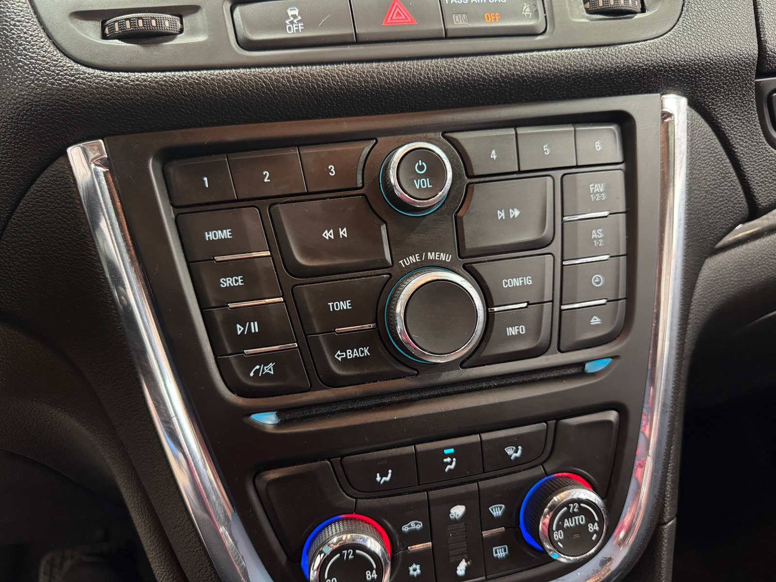 Thumbnail: 2013 Buick Encore - 4