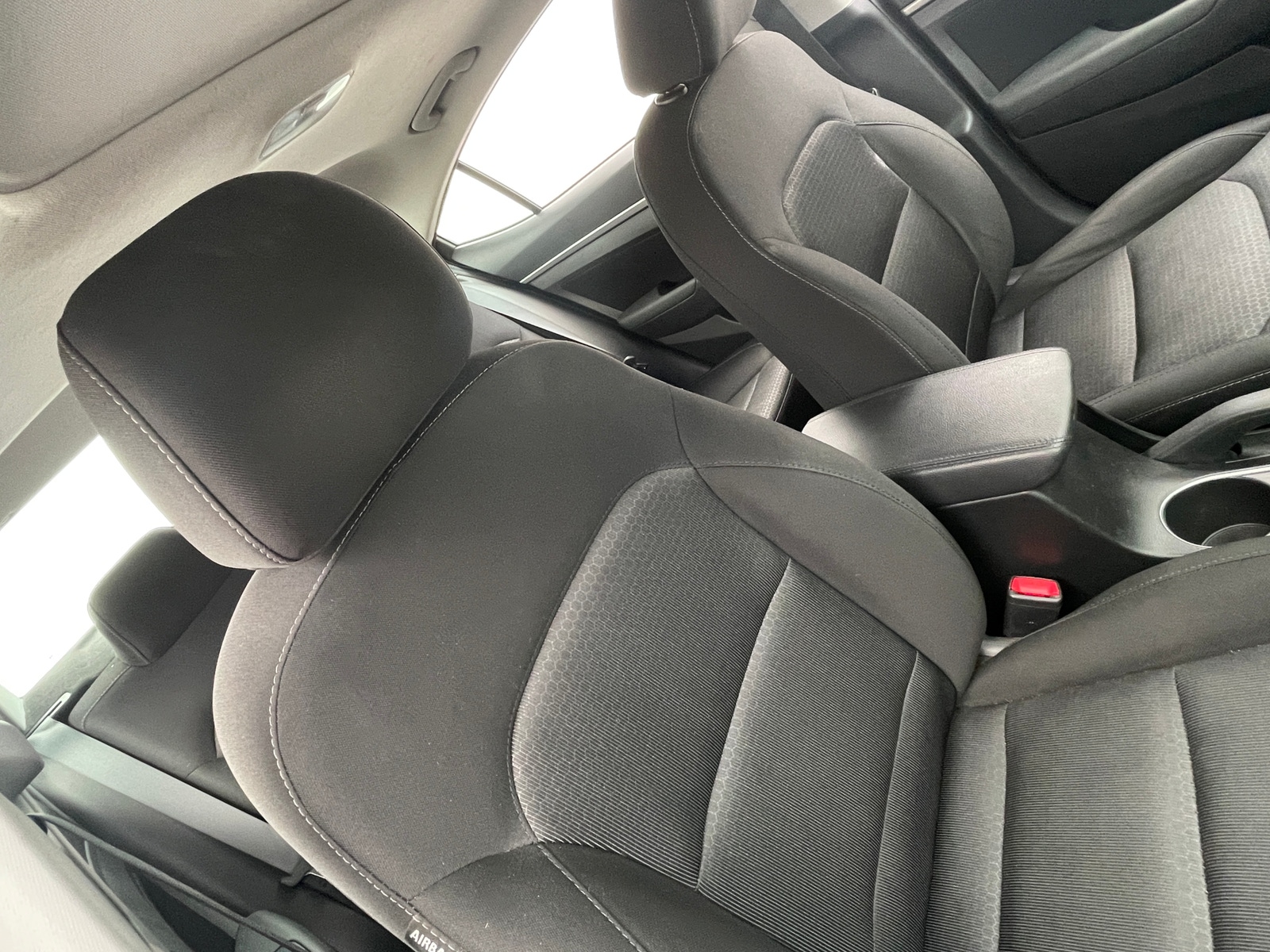 Thumbnail: 2017 Hyundai Elantra - 2