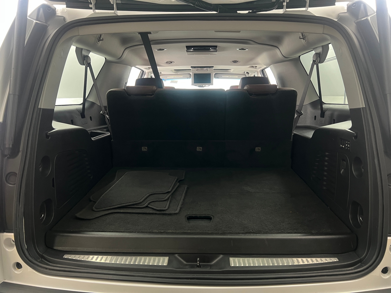 Thumbnail: 2020 Chevrolet Suburban - 6