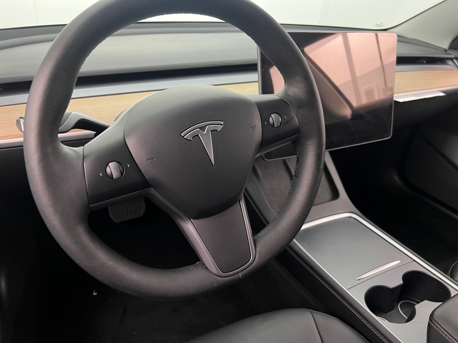 Thumbnail: 2022 Tesla Model 3 - 4