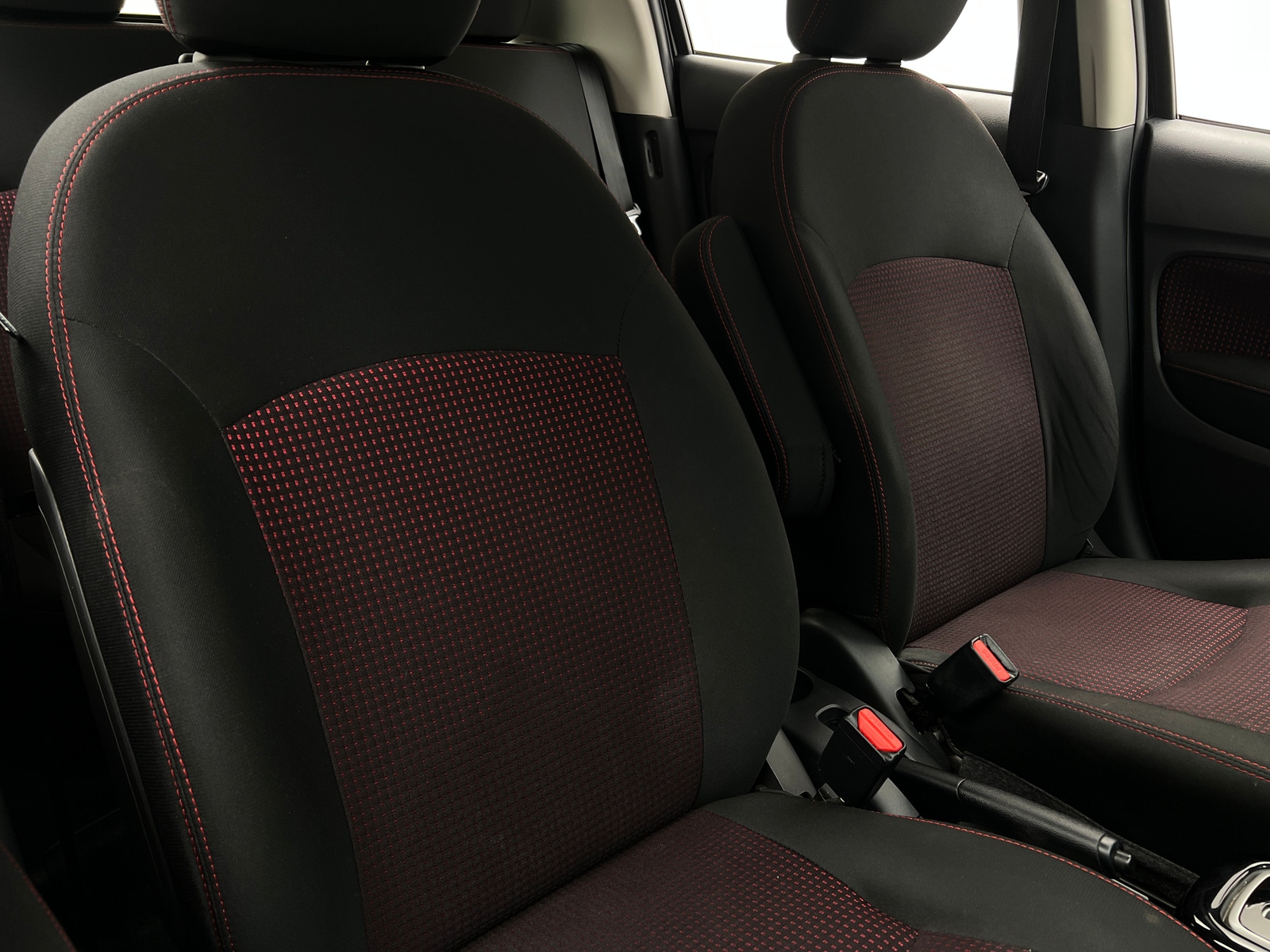 Thumbnail: 2024 Mitsubishi Mirage - 2