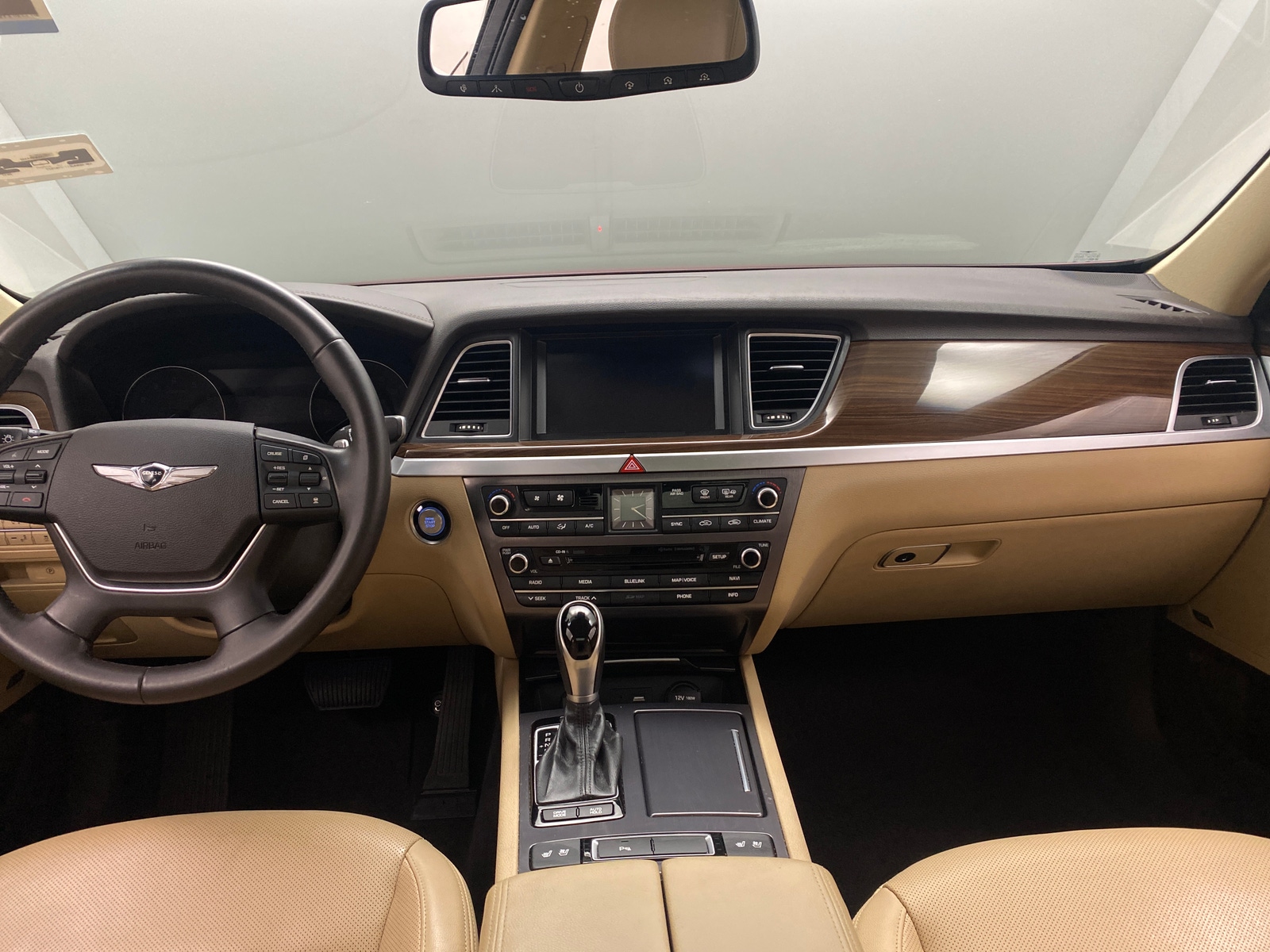 Thumbnail: 2017 Genesis G80 - 2