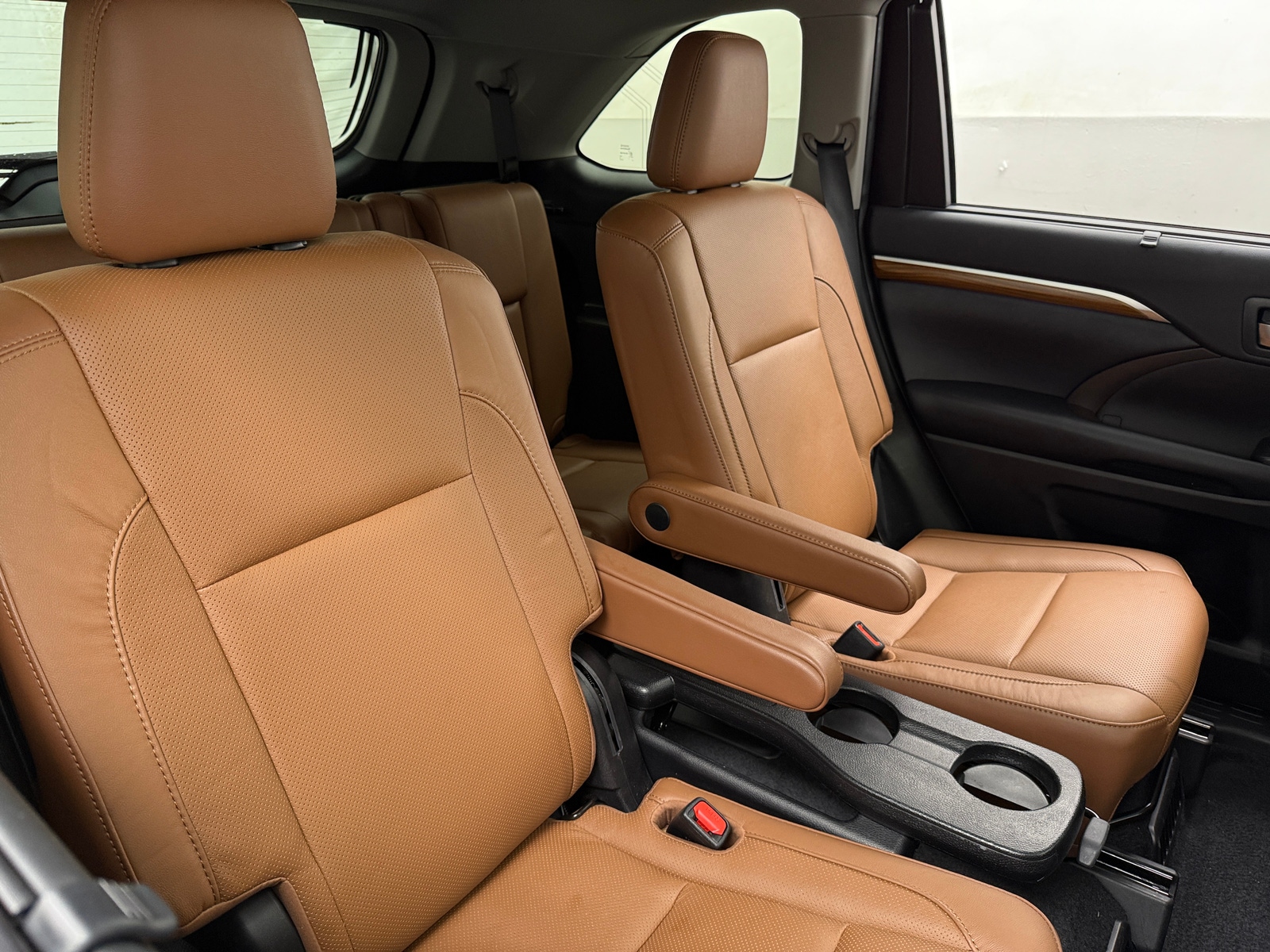 Thumbnail: 2019 Toyota Highlander - 5