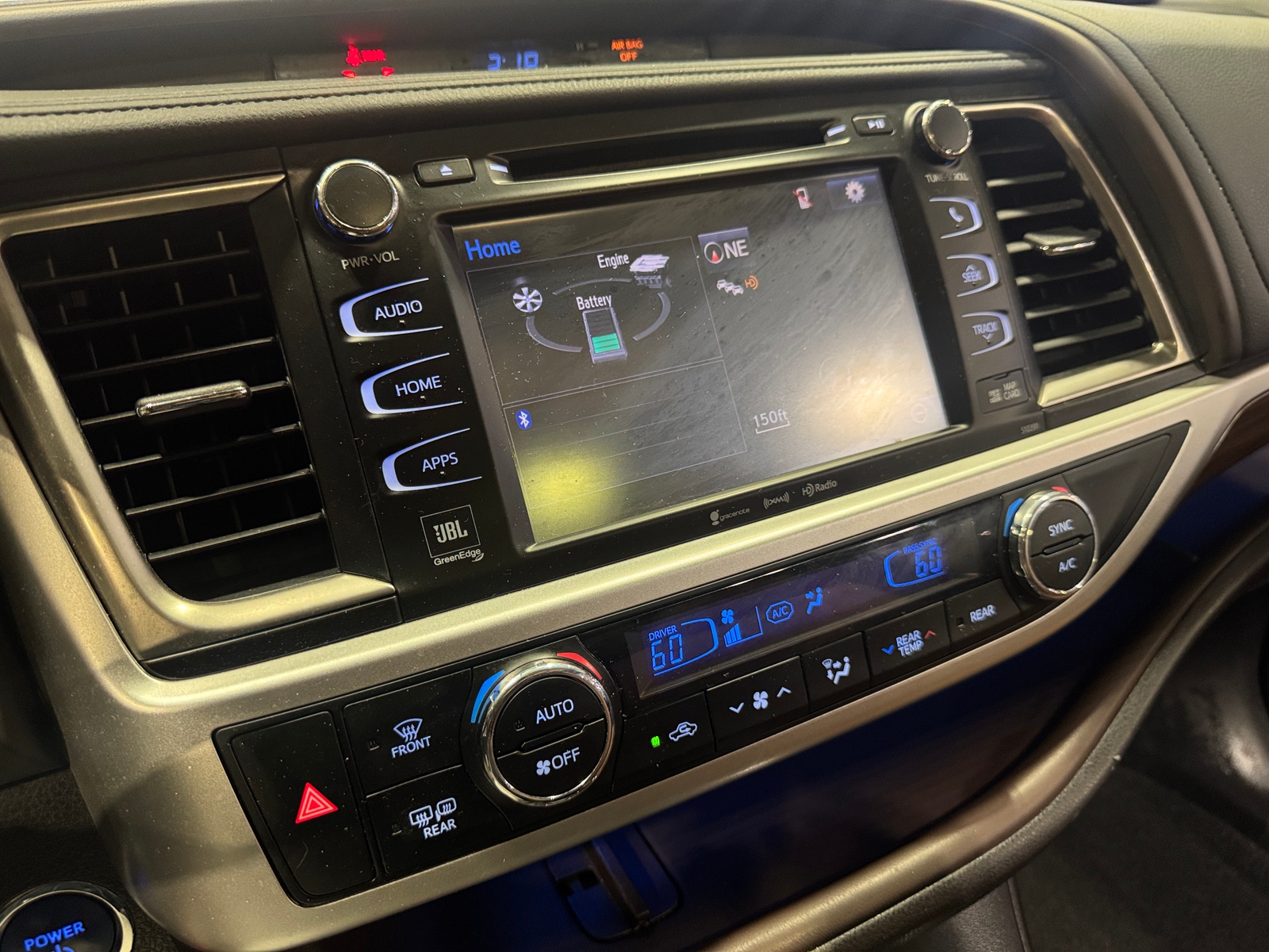 Thumbnail: 2019 Toyota Highlander - 3