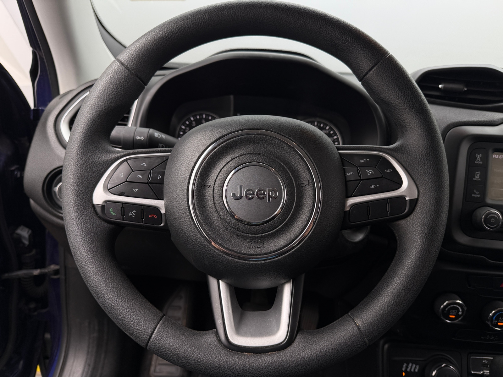 Thumbnail: 2018 Jeep Renegade - 5