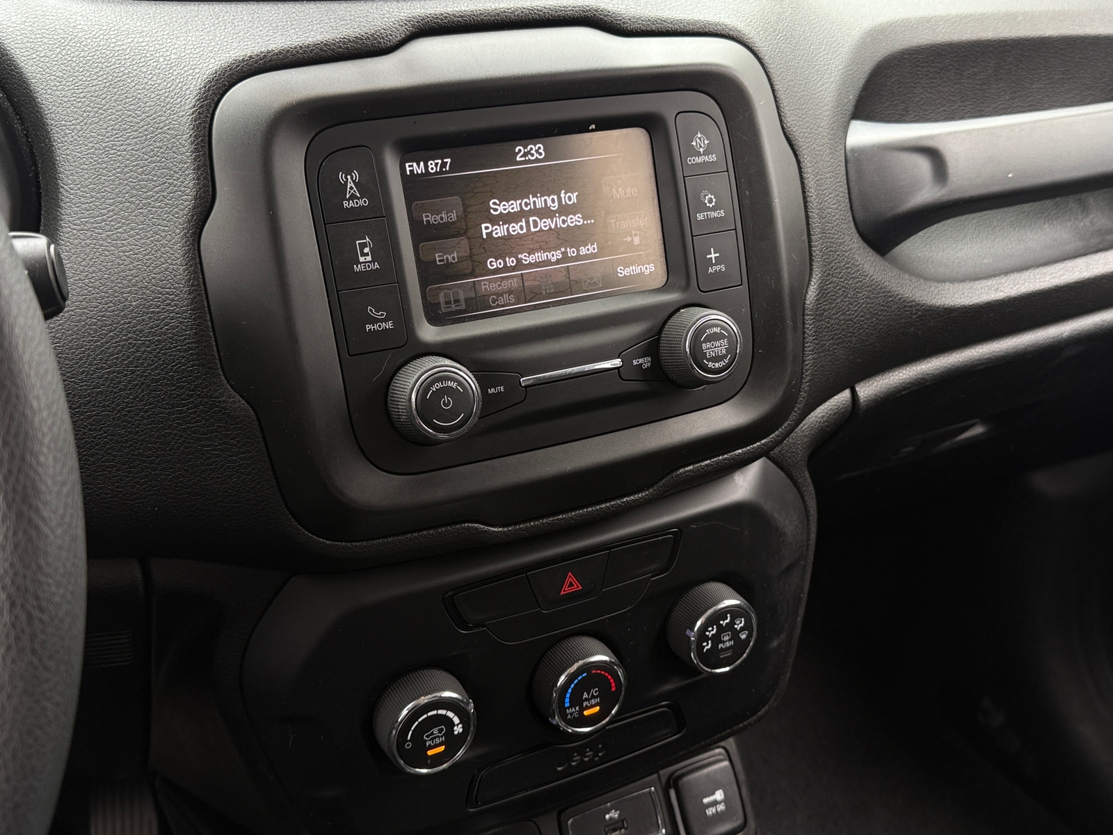 Thumbnail: 2018 Jeep Renegade - 4
