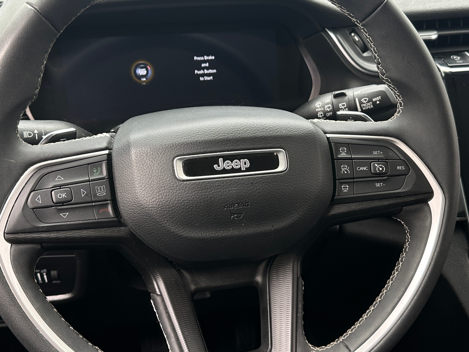 Thumbnail: 2023 Jeep Grand Cherokee L - 5
