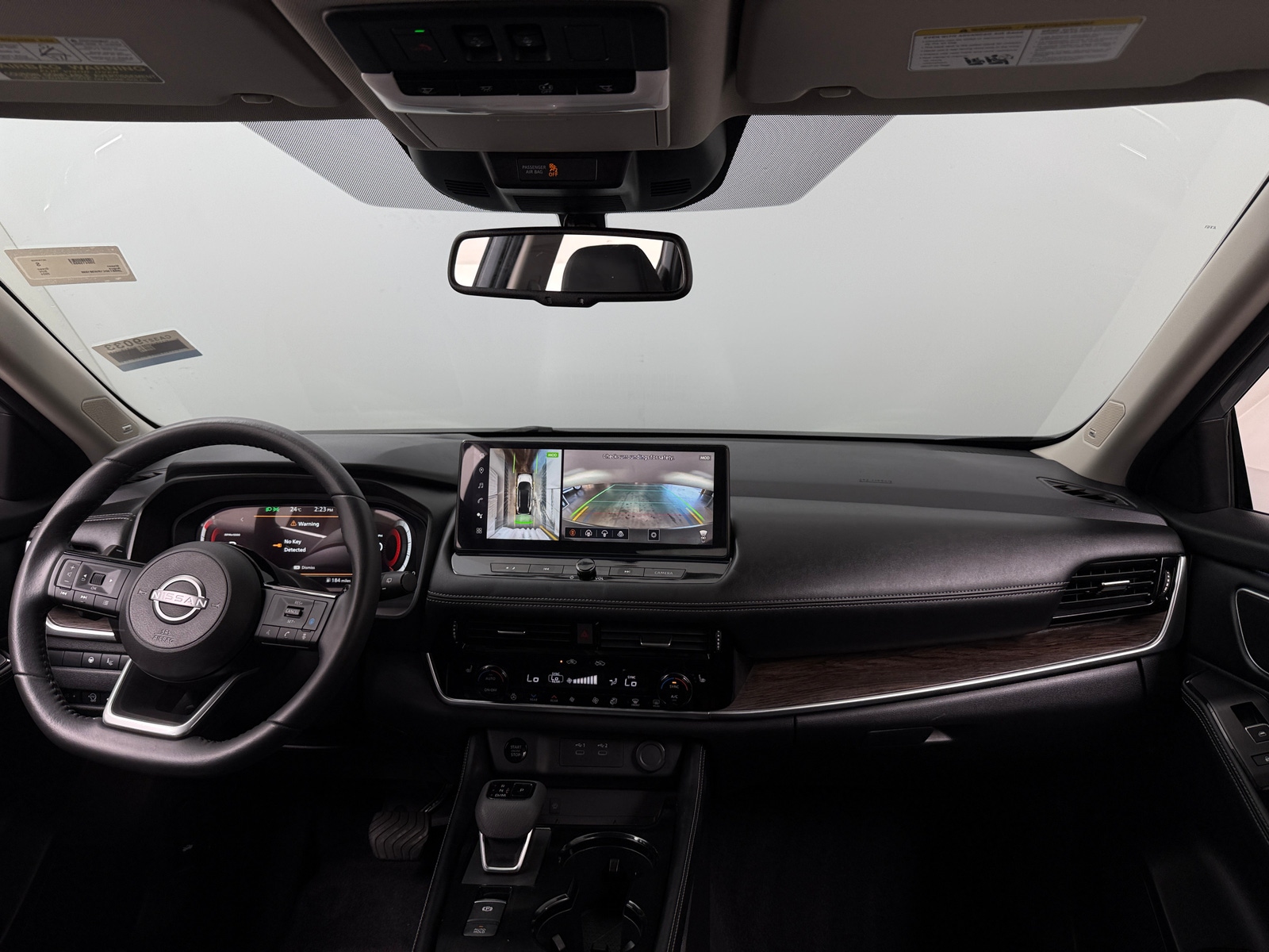 Thumbnail: 2024 Nissan Rogue - 3